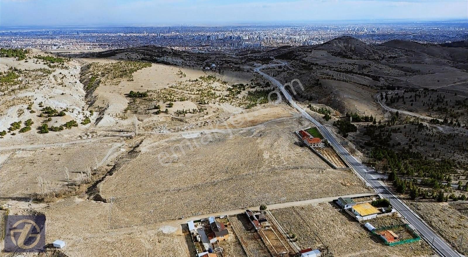 // Meramın Yıldızı Bahçeşehirde İkiz Villa //