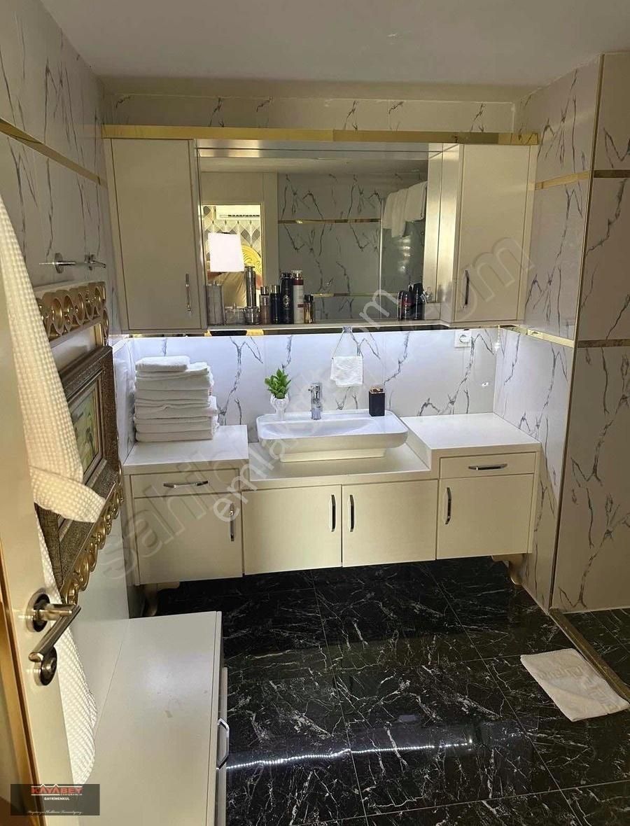 Lara Güzeloba Site İçi Deniz Görür3+1eşyalı-155m2-3 Banyo Wc