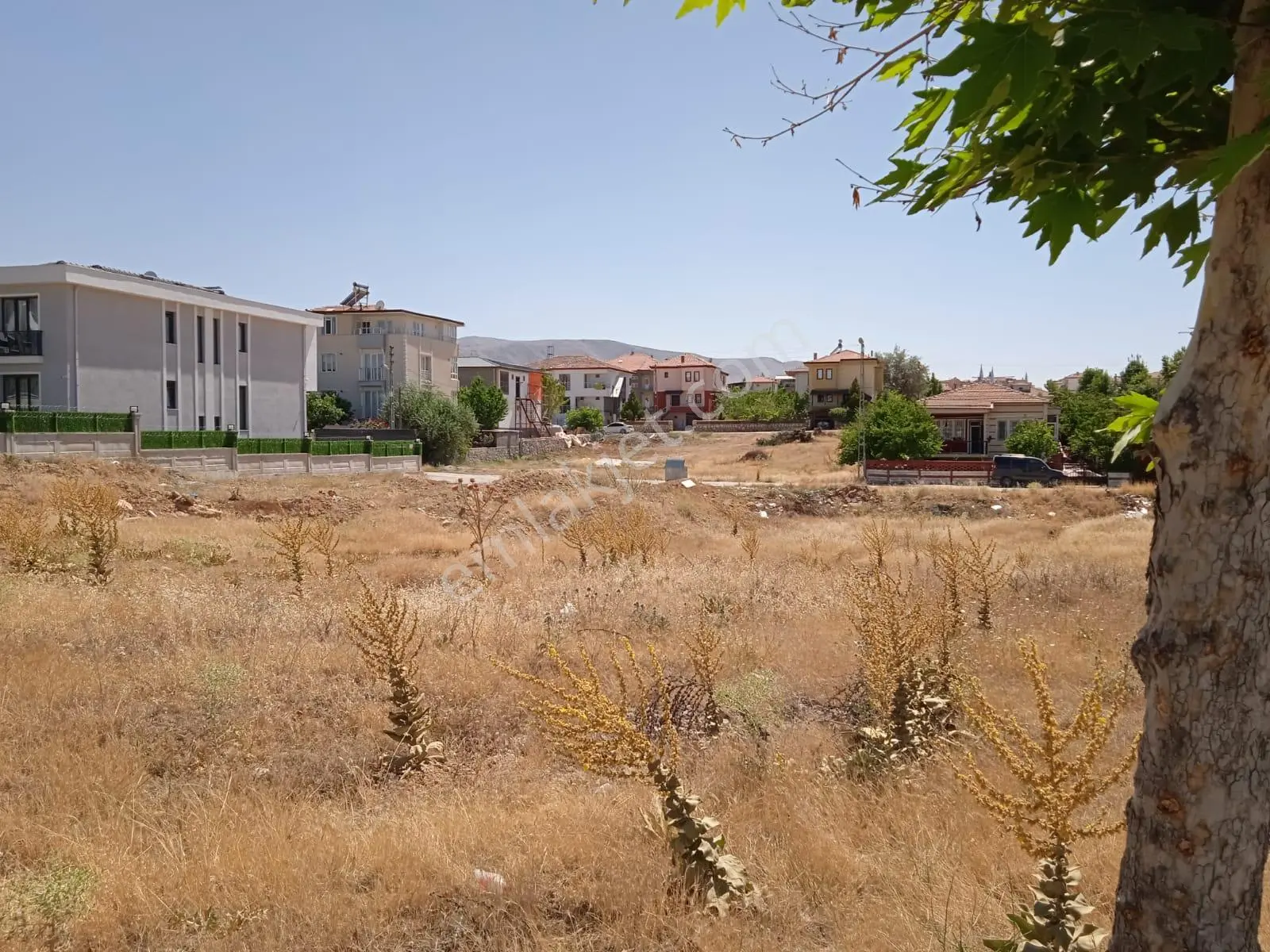 Yakıncada En Güzel Yerinde Satılık 500+500 Mt Villa İmarlı Arsa - Görsel 4