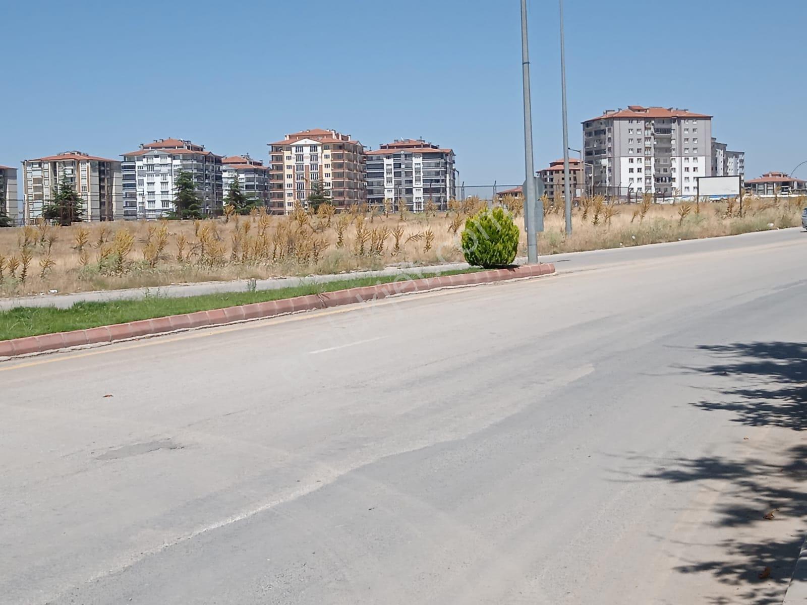 Yakıncada En Güzel Yerinde Satılık 500+500 Mt Villa İmarlı Arsa - Görsel 6