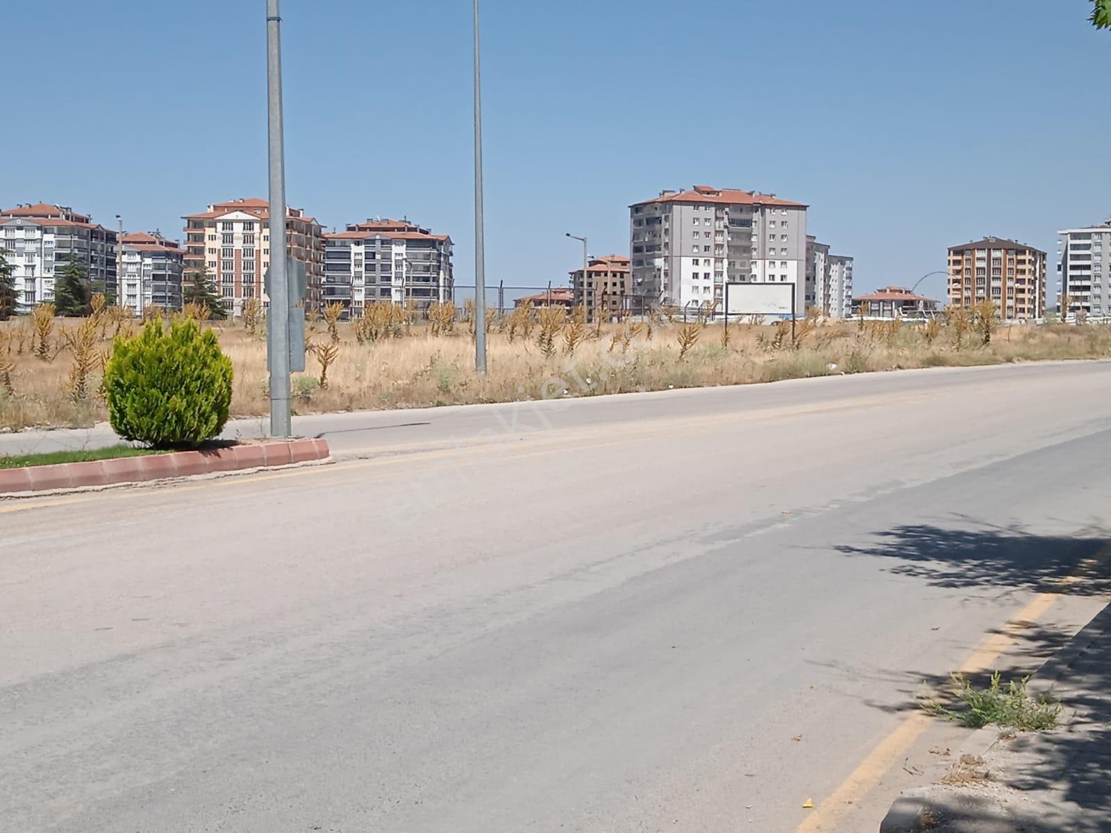 Yakıncada En Güzel Yerinde Satılık 500+500 Mt Villa İmarlı Arsa - Görsel 9