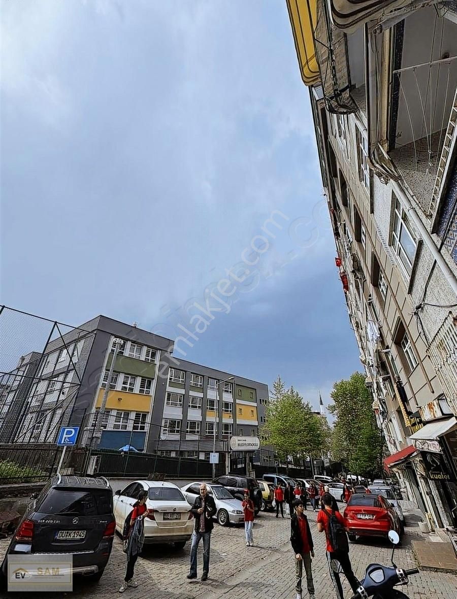Yenidoğan Mh. Merkezi Konum 2+1 Fırsat Ara Kat Daire