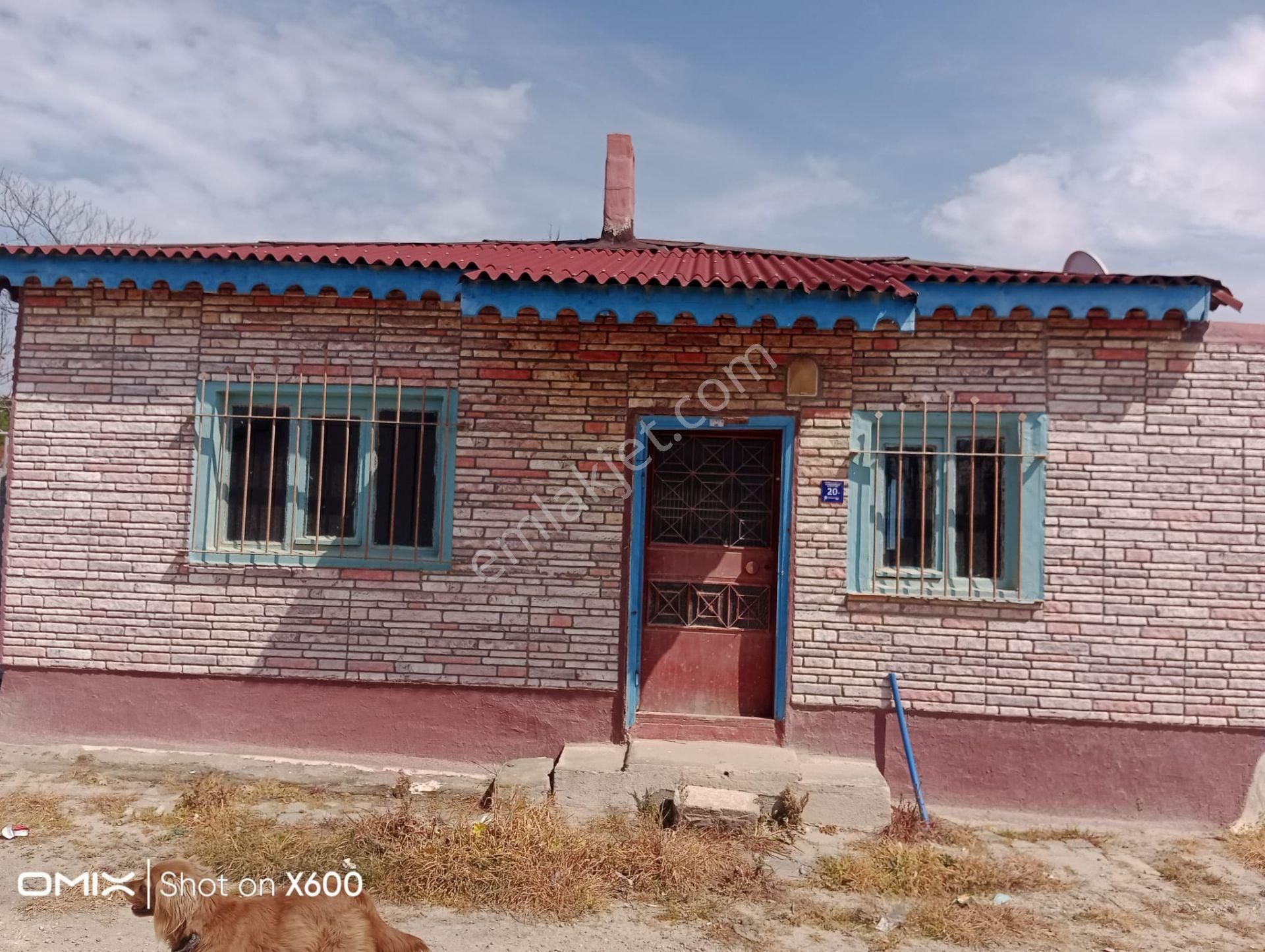 Karabiga’da Satılık Güçlendirilmiş Avlulu Kerpiç Ev – 2 Ev Bir Arada! - Görsel 32