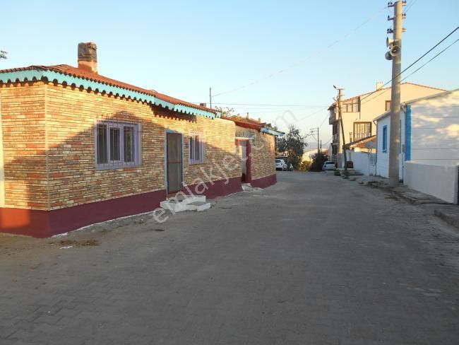 Karabiga’da Satılık Güçlendirilmiş Avlulu Kerpiç Ev – 2 Ev Bir Arada! - Görsel 4