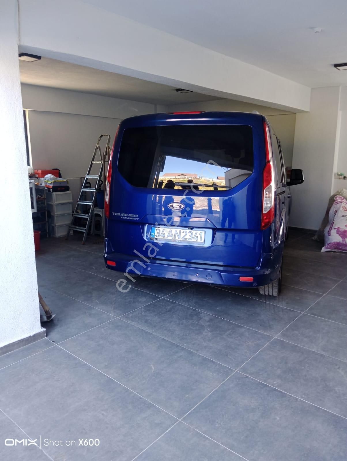 Çanakkale Biga Karabiga Zeytinlik Mahallesi’nde Lüks Deniz Manzaralı Villa Satışı! - Görsel 3