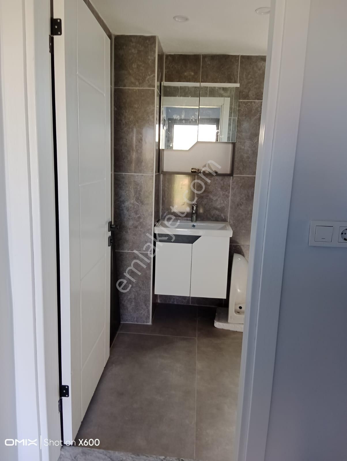 Çanakkale Biga Karabiga Zeytinlik Mahallesi’nde Lüks Deniz Manzaralı Villa Satışı! - Görsel 11