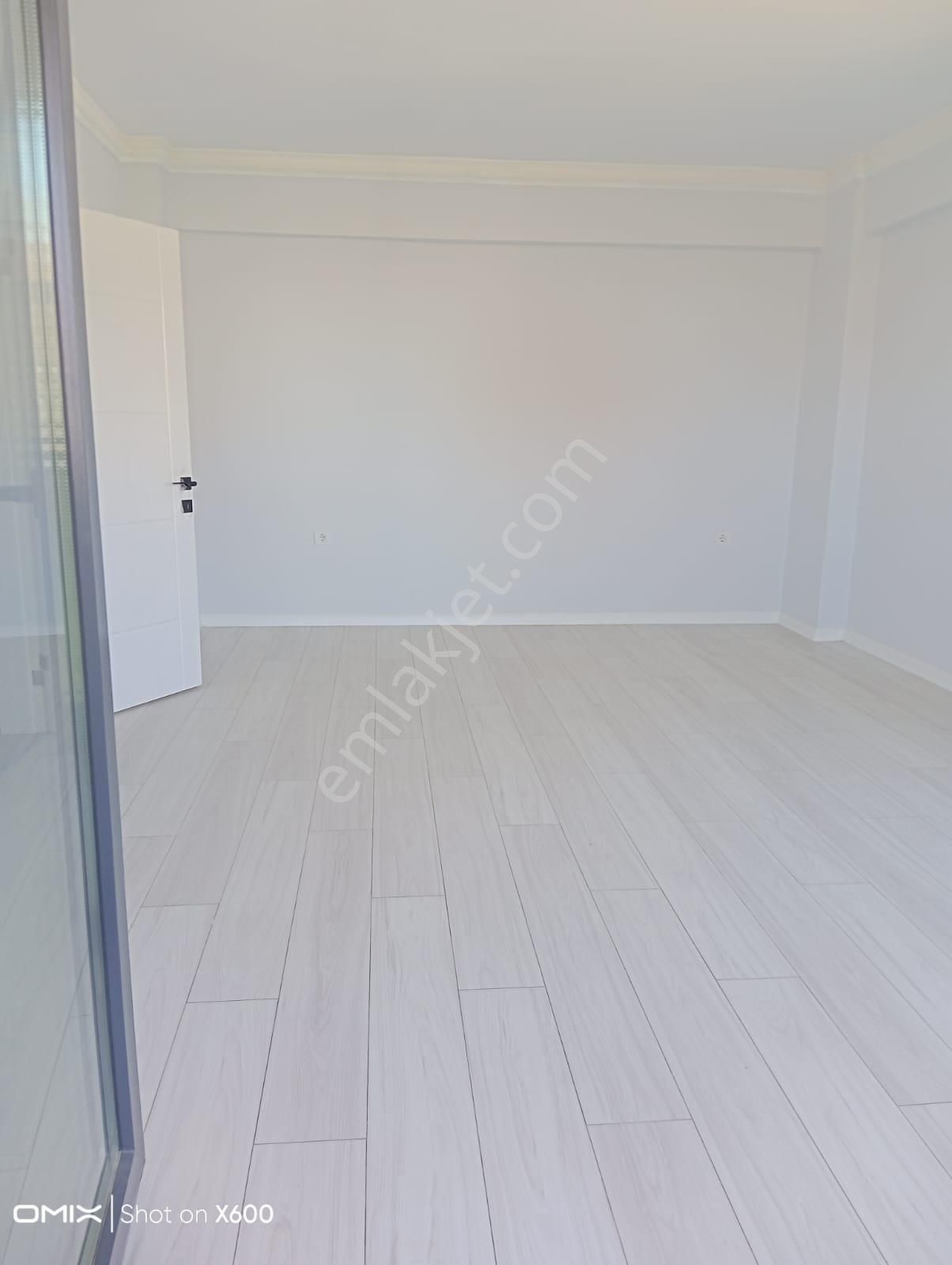 Çanakkale Biga Karabiga Zeytinlik Mahallesi’nde Lüks Deniz Manzaralı Villa Satışı! - Görsel 19