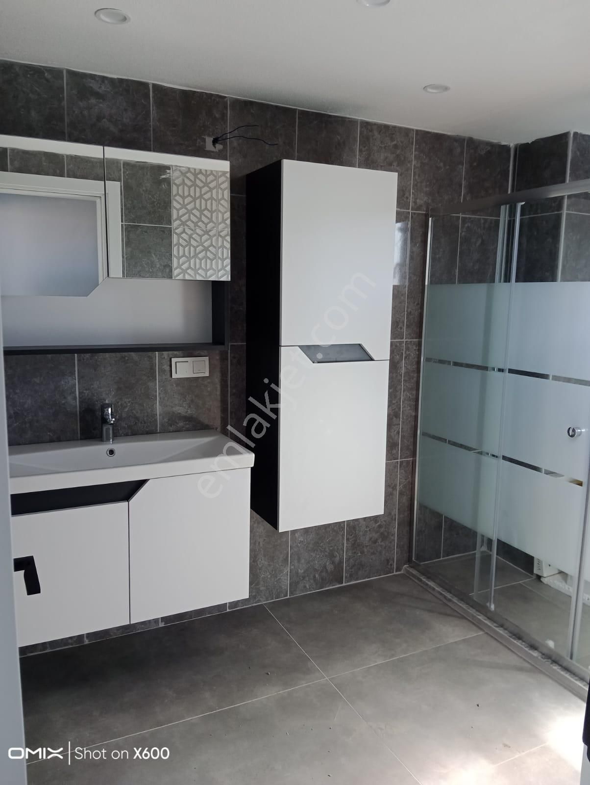 Çanakkale Biga Karabiga Zeytinlik Mahallesi’nde Lüks Deniz Manzaralı Villa Satışı! - Görsel 30