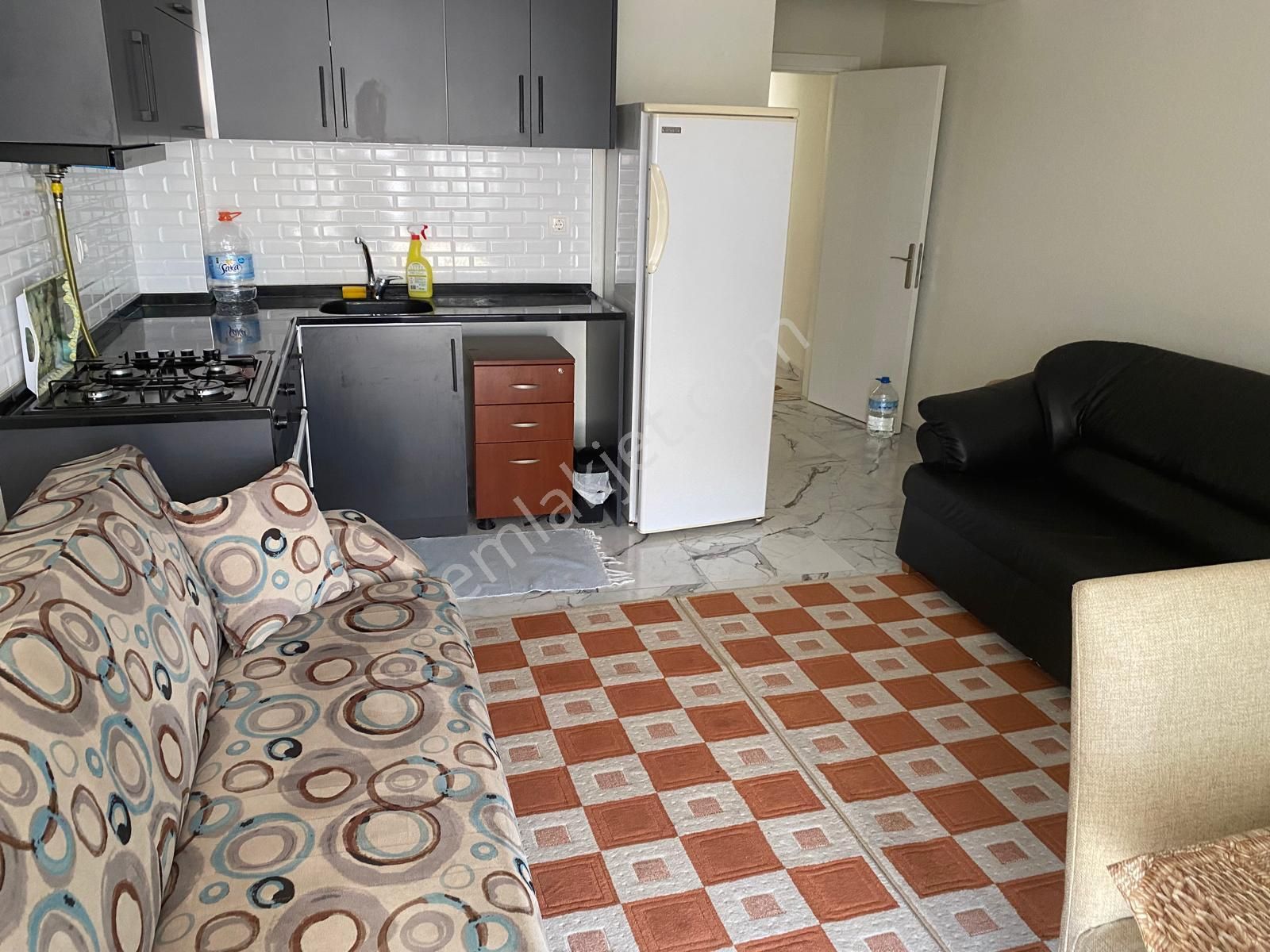 Kkarabiga'da Denize Yalnızca 100 Metre Mesafede Konforlu 1+1 Satılık Daire! - Görsel 3