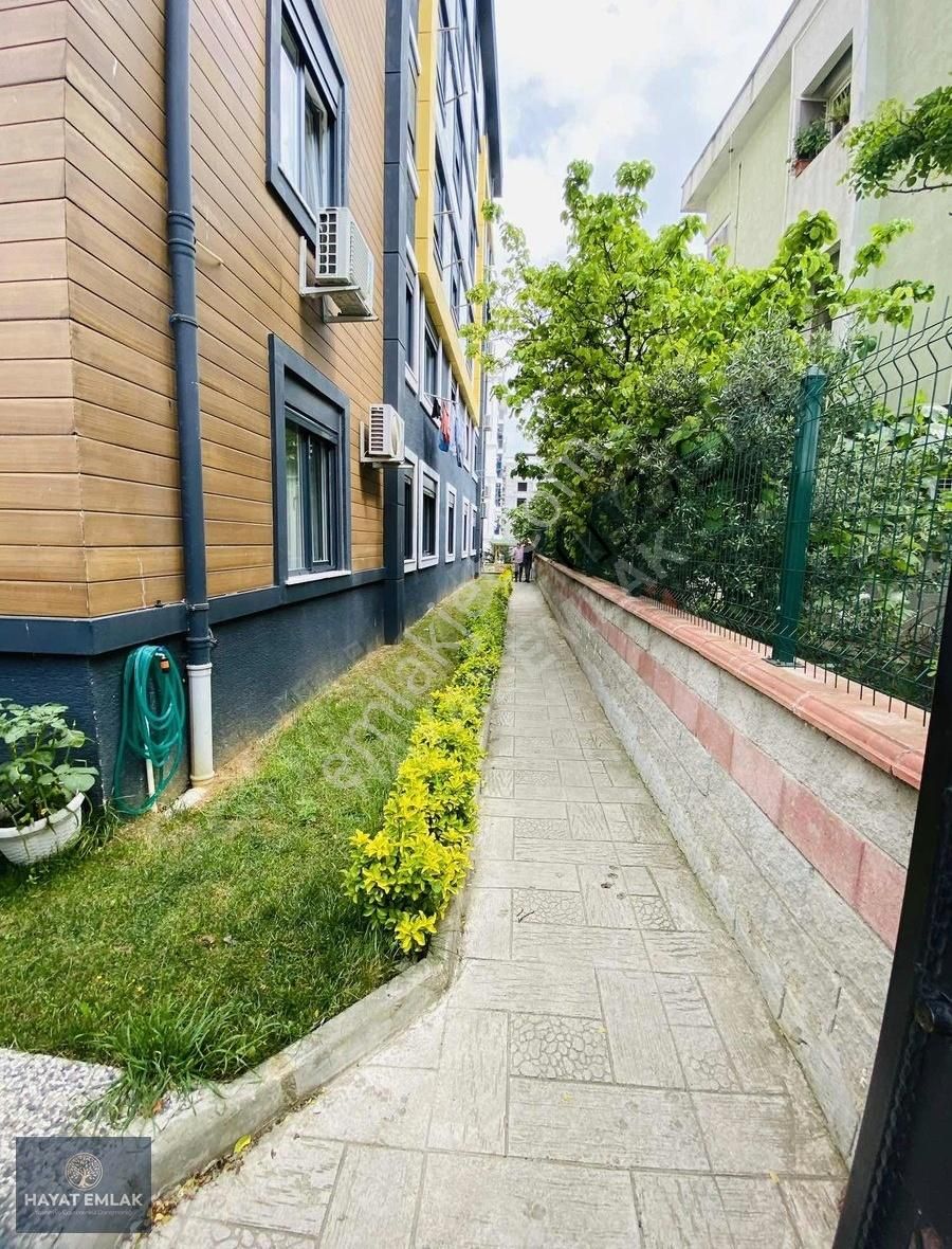 Cami Mahallesinde Satılık Lüks 2+1