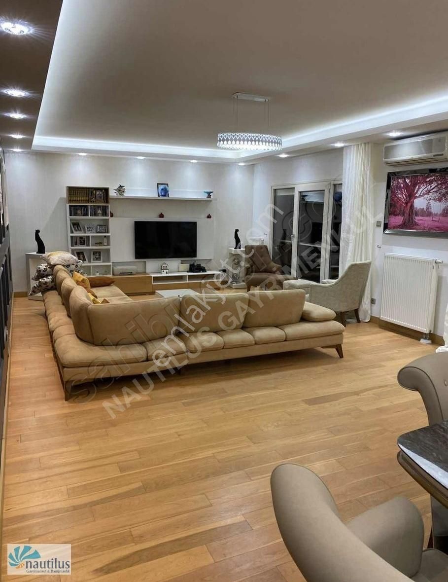 Bahçeşehir Mesa Nurol Kirazlıbahçe Satılık 4+1 Kısa Katlı Blok - Görsel 6