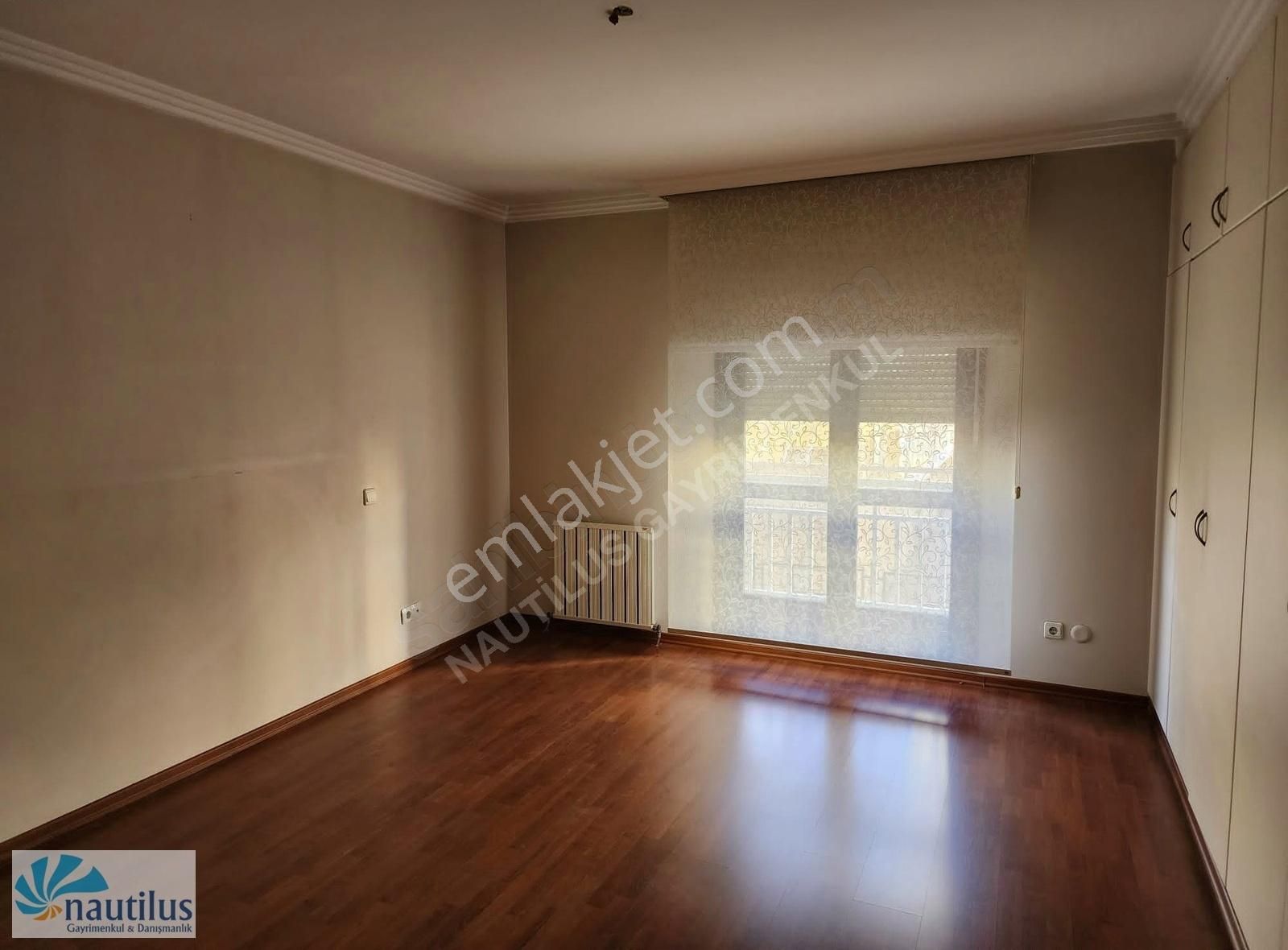 Bahçeşehir 1.kısım Toros Blokları Satılık 4+1 Daire - Görsel 2