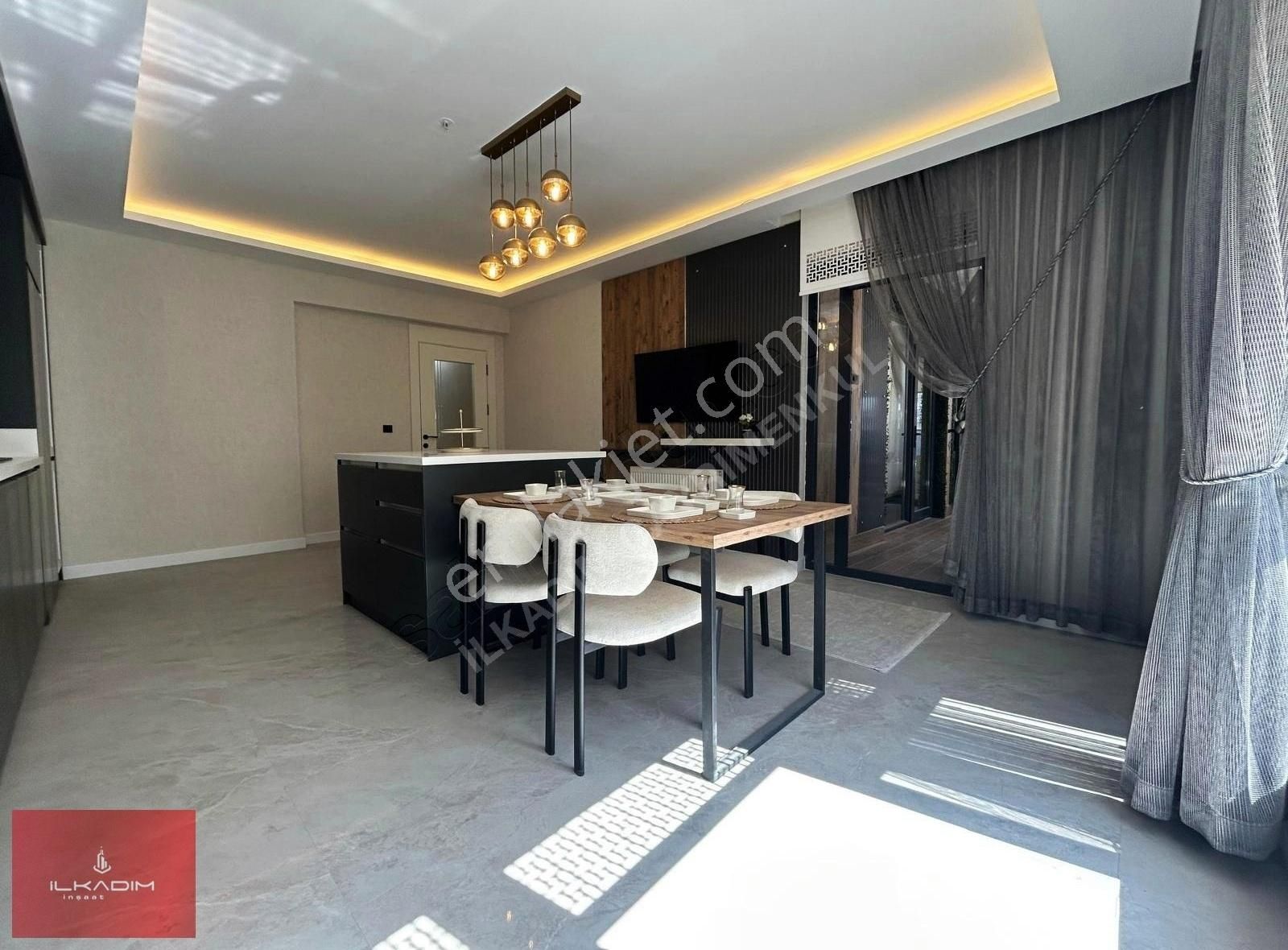 İlkadımdan Bulvar Üstü Ada Mutfaklı 3 Banyolu Güvenlikli Sitede - Görsel 14