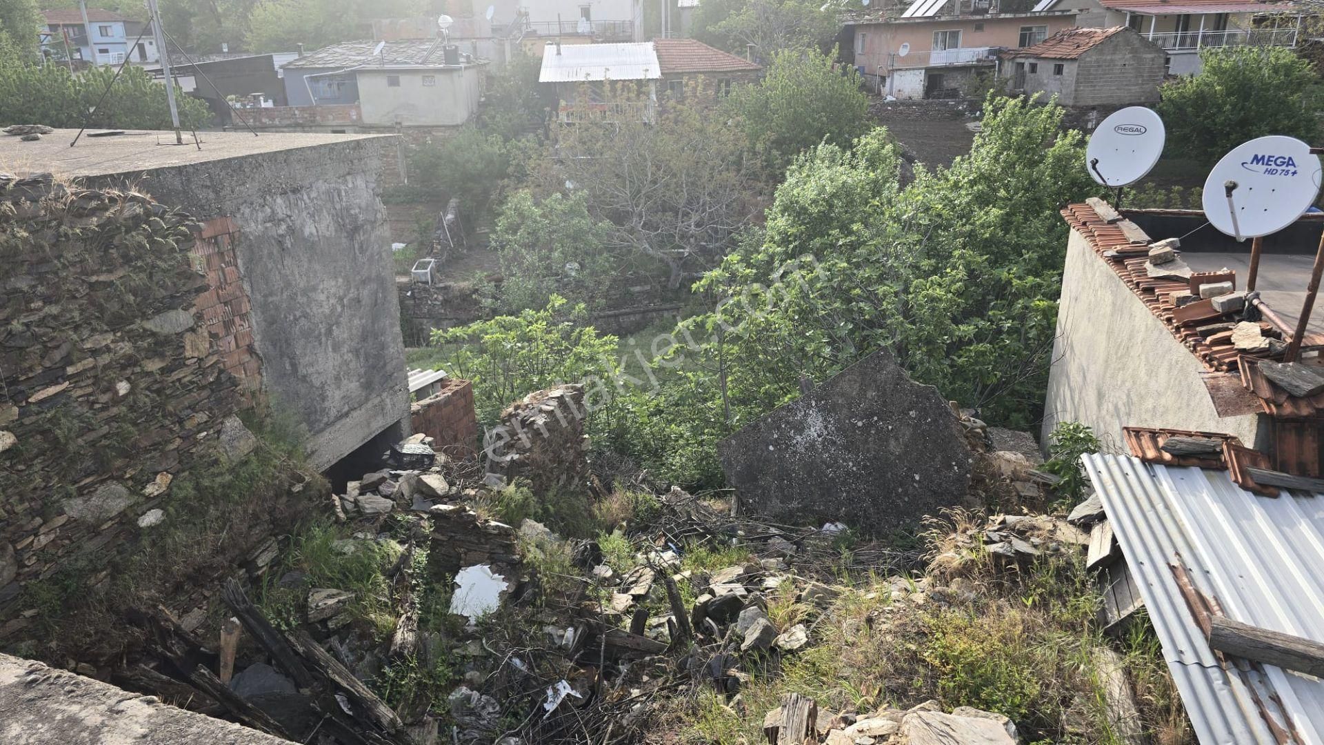 Kemalpaşa Kamberler Mh.köy İçi İmarlı Avlulu Ev %50 İmarlı - Görsel 10