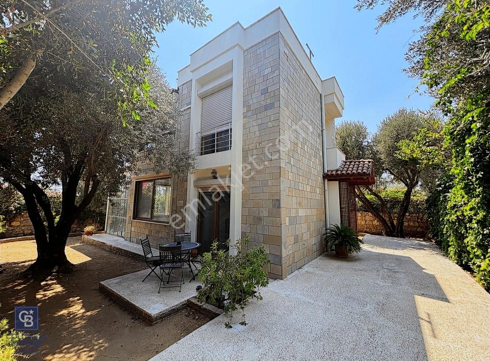 Bodrum Konacık Tam Müstakil, Eşyalı, Yıllık Kiralık, 3+1 Villa