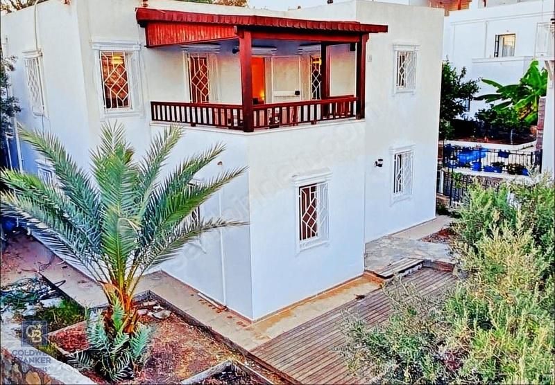 Bodrum Eskiçeşme Yazlık Müstakil Bahçeli 3+1 Dubleks