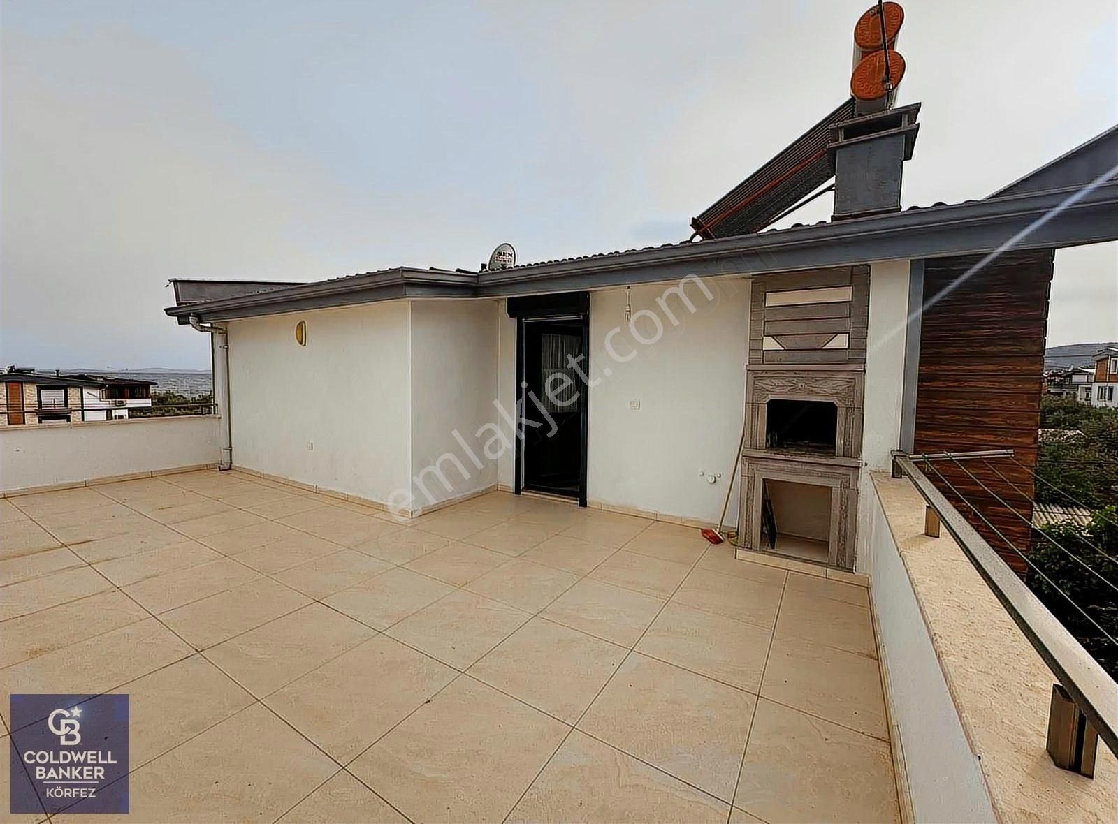 Küçükkuyu Beldesinde 3+1 Satılık Villa - Görsel 6