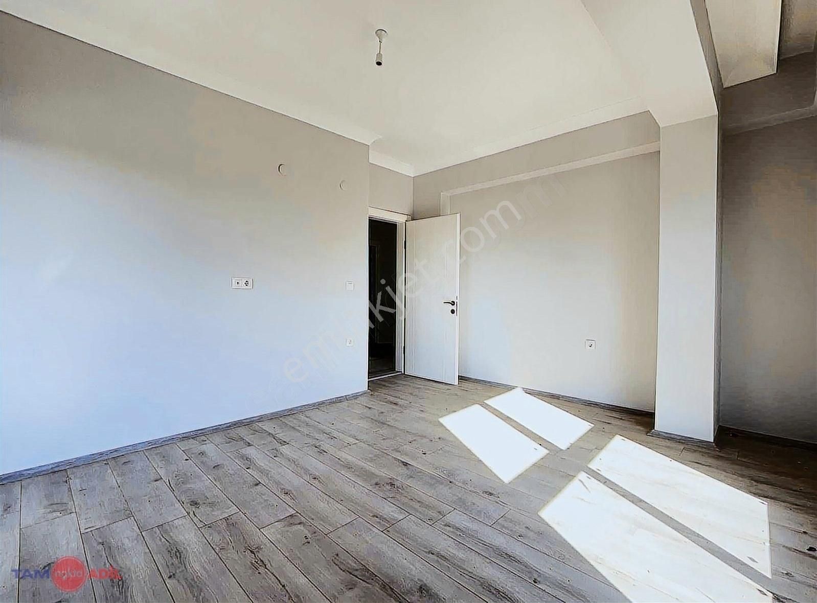 Dikili Çetin Emeç Bulvarında Müstakil 4+1 Yazlık Villa - Görsel 19