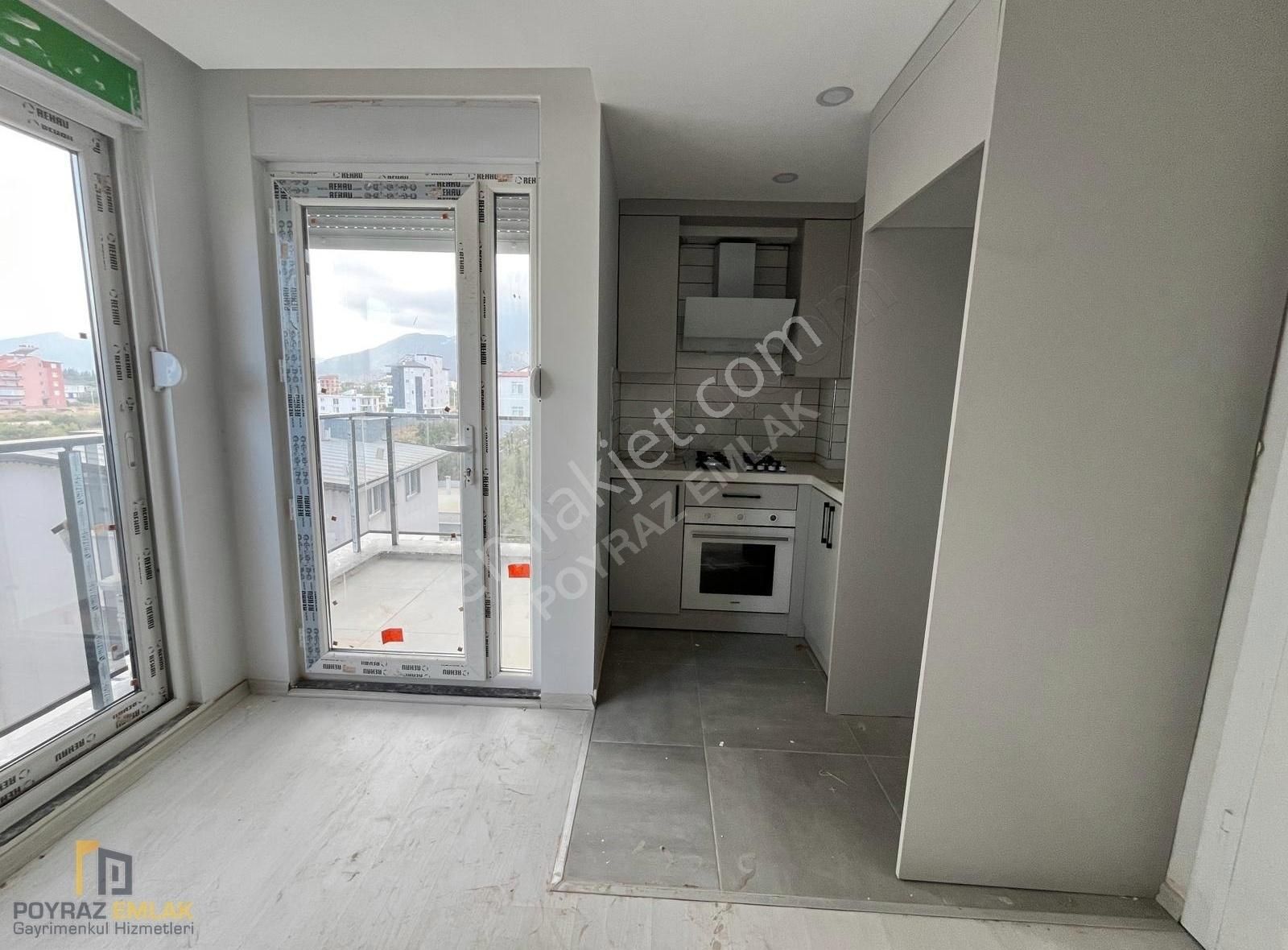 Poyraz Döşemealtı Yeniköyde Satılık 1+1 55m² 3.kat 'sıfır' Daire