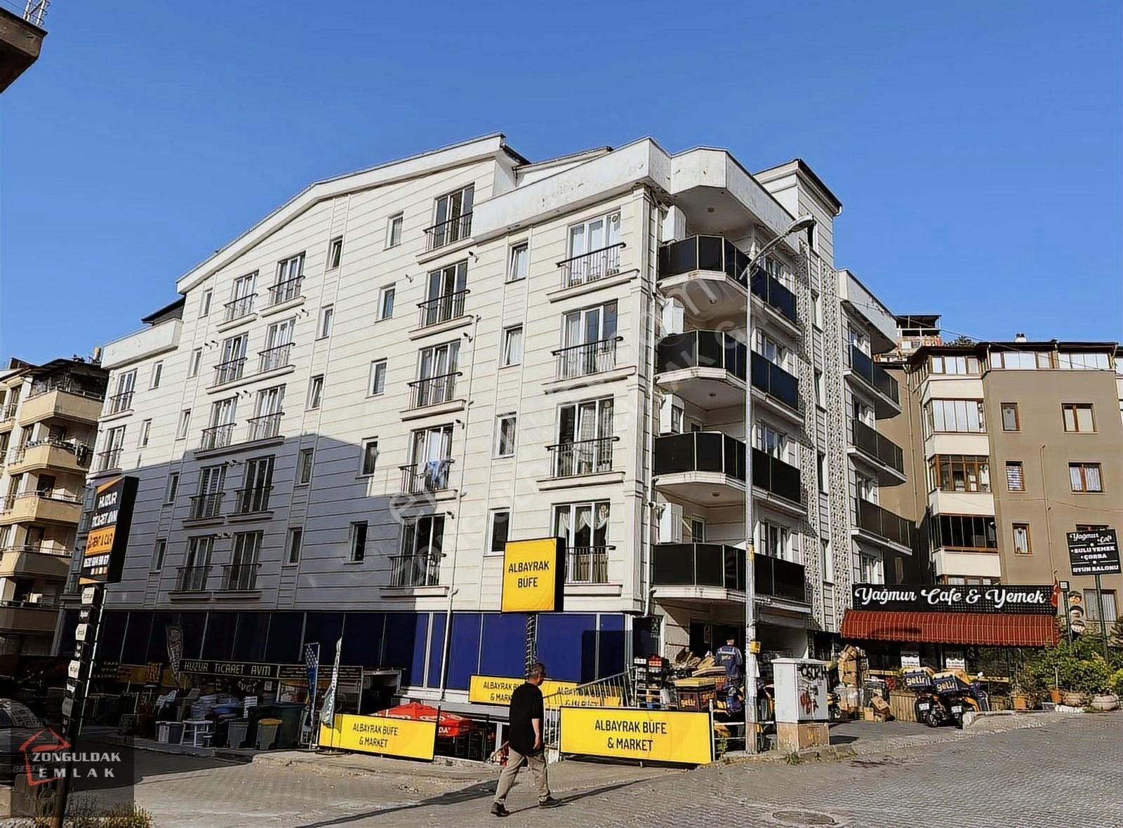 Üniversite Yanında Eşyalı 1+1