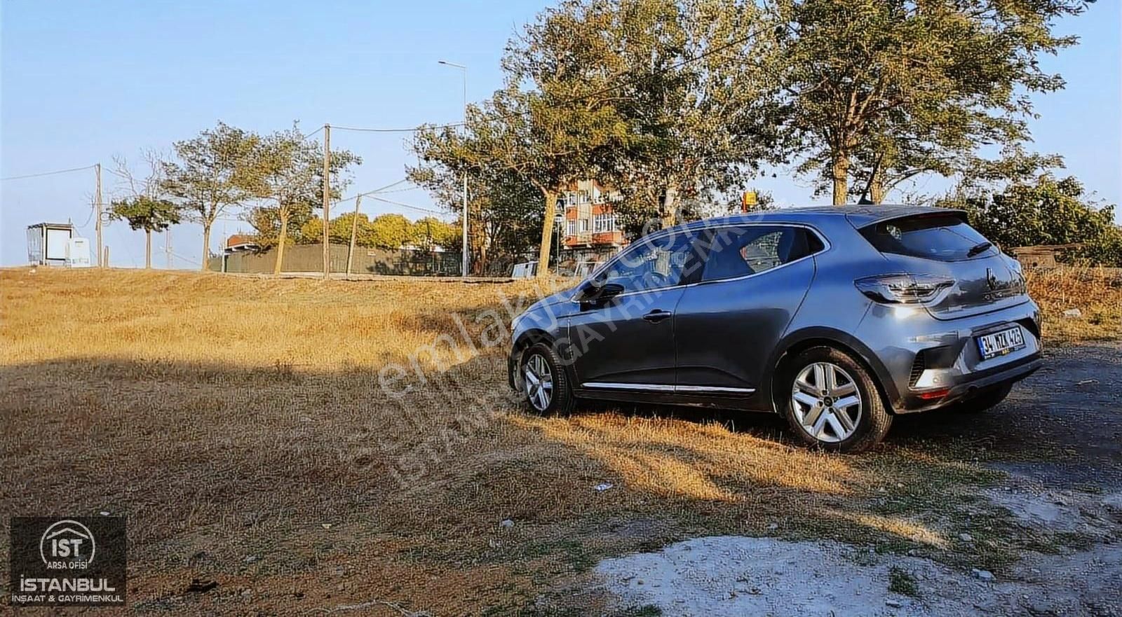 Sultangazi Yayla Mahallesinde Cadde Cephe 265m2 Arsa - Görsel 3
