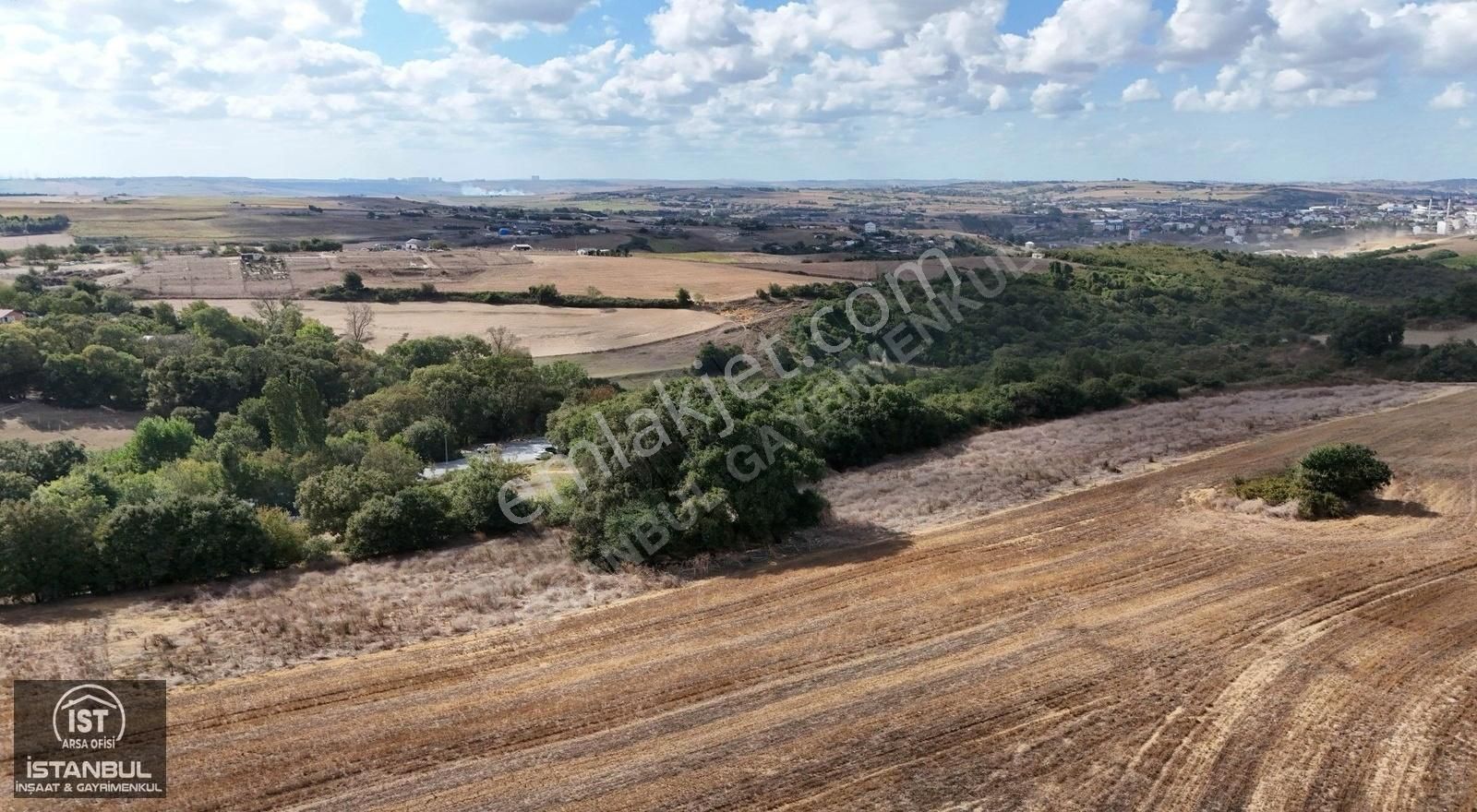 Arnavutköy Hacımaşlı'da Tepe Konumda Köyün Dibinde 3500 M2 Arsa - Görsel 23
