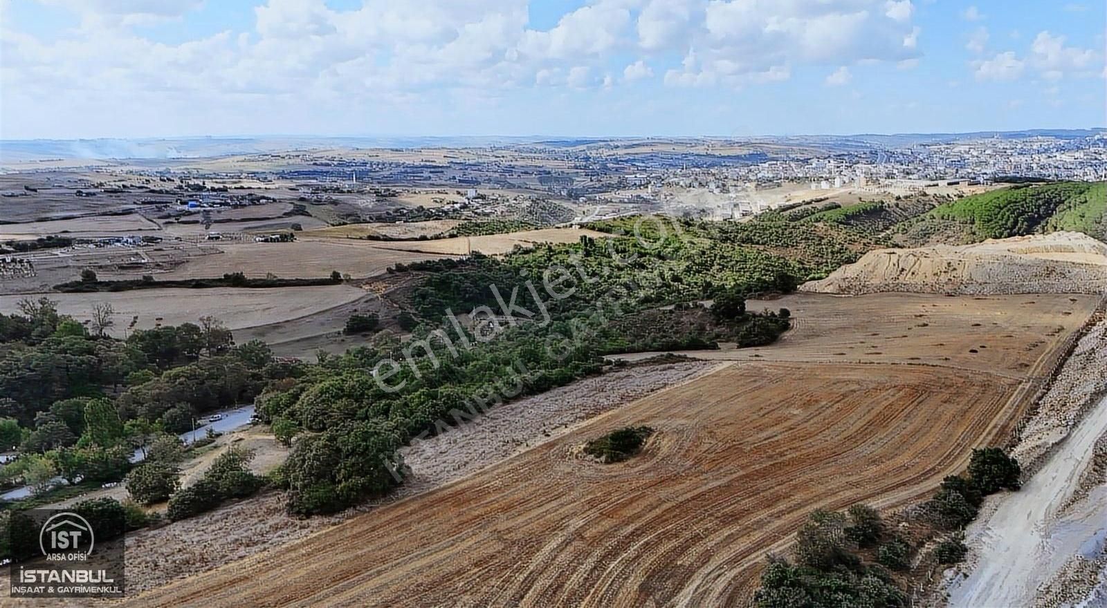 Arnavutköy Hacımaşlı'da Tepe Konumda Köyün Dibinde 3500 M2 Arsa - Görsel 15
