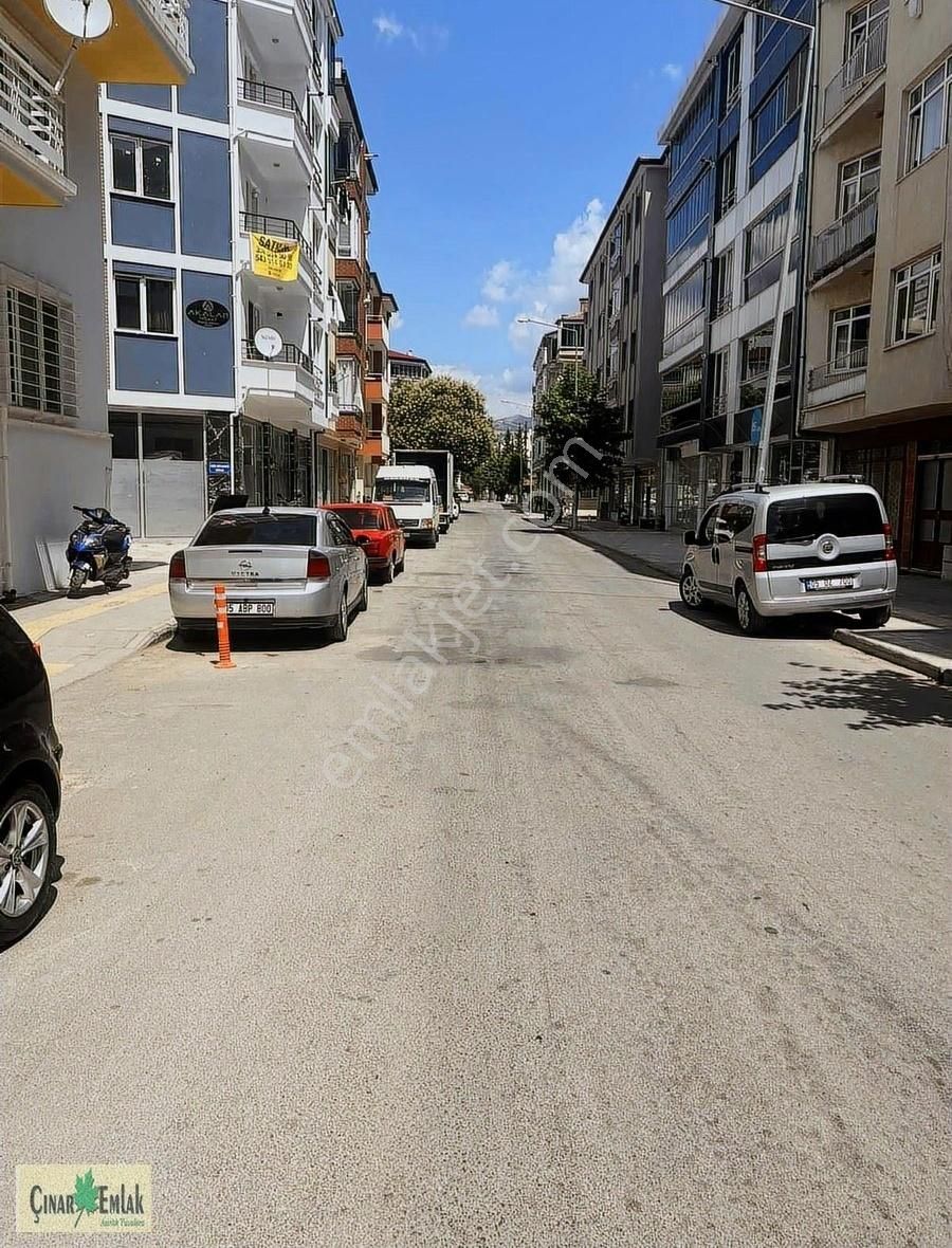 Çınar Emlak'tan Kiralık Daire