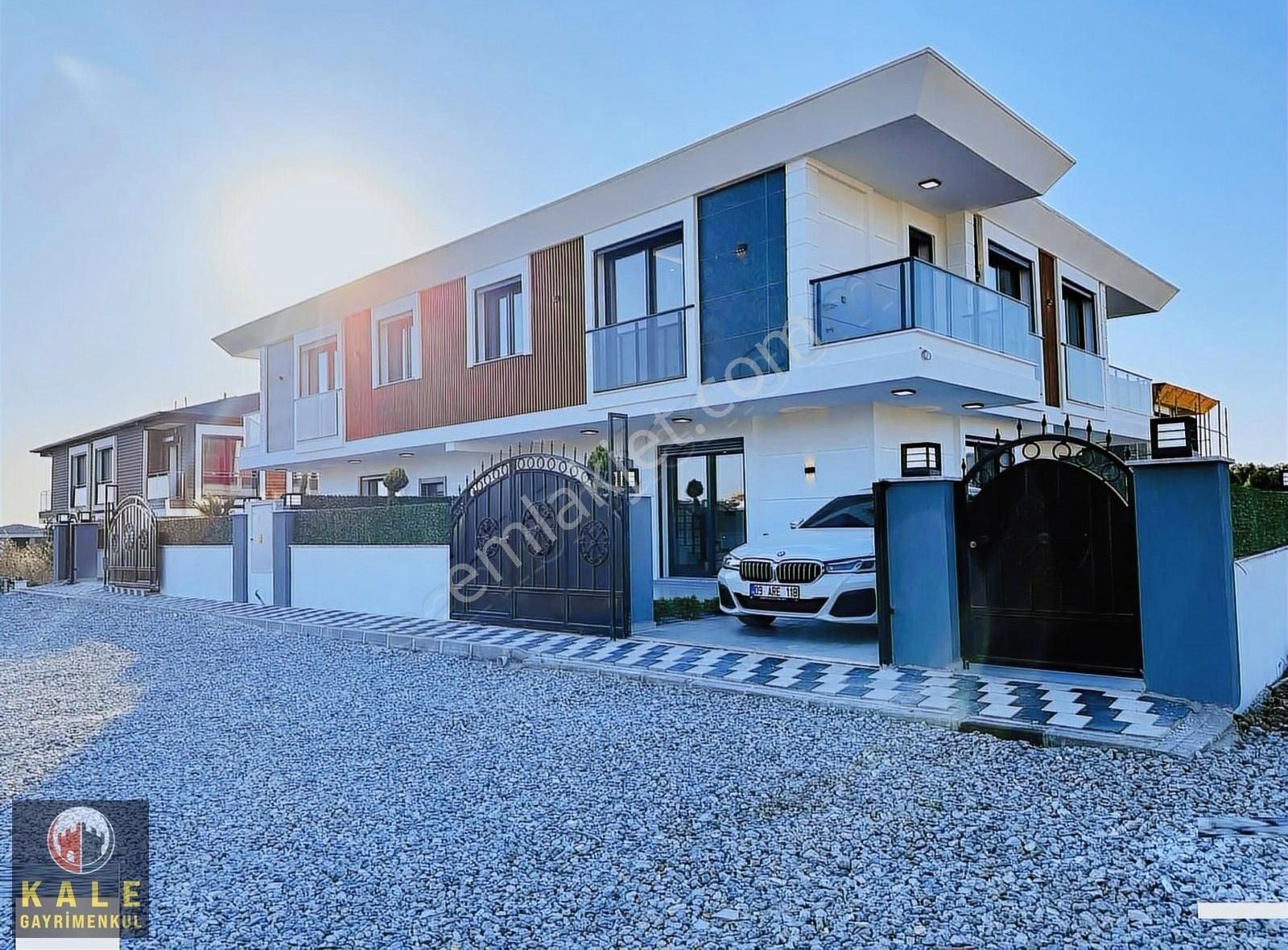 Didim Hisar Mah. 3+1 Müstakil Otoparlı Villa