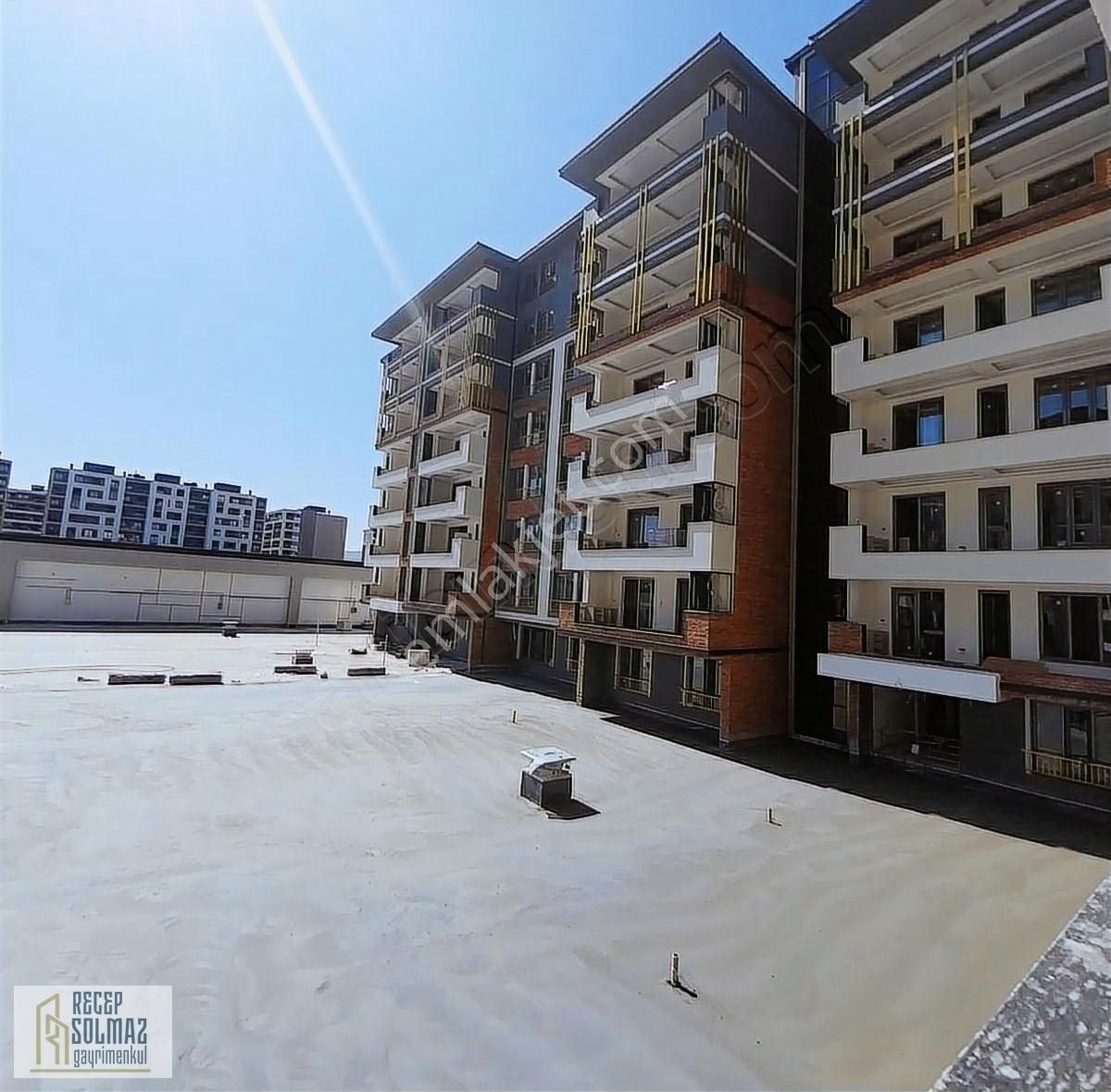 Meram Gazze Cad. Kılınç İnşaat Da Satılık Ultra Lüx 2+1 Daire