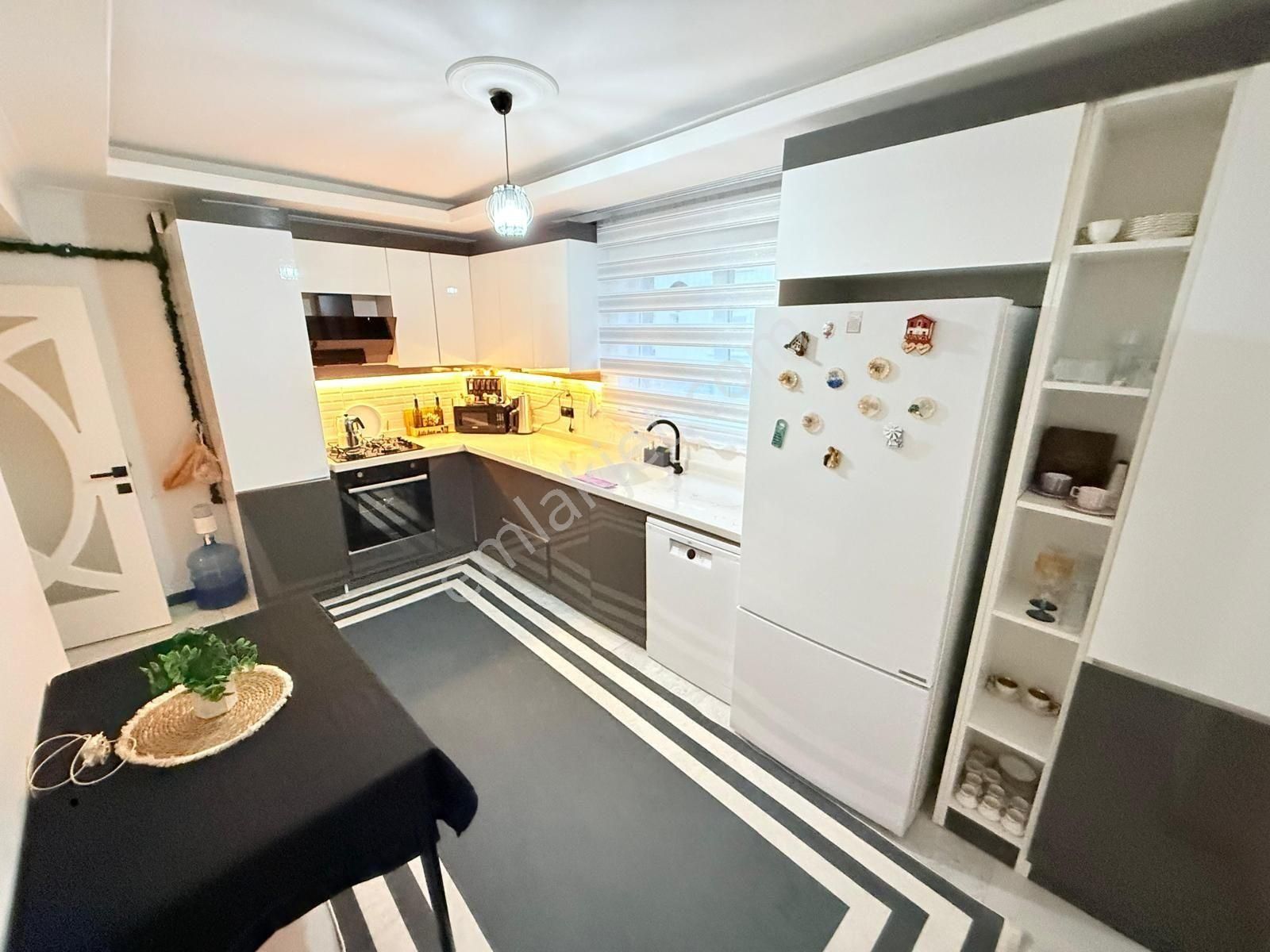 Merkezi Konum Ful Yapılı Arakat %80 Kredili Ultra Lüks 3+1 ** - Görsel 7