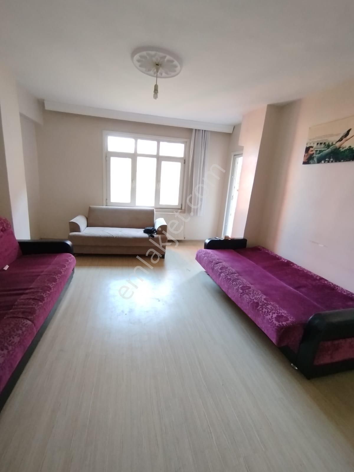 Hicret Emlaktan Bağcılar Çınar Mah 2+1 93 M2 Kat 2 Satılık Dair