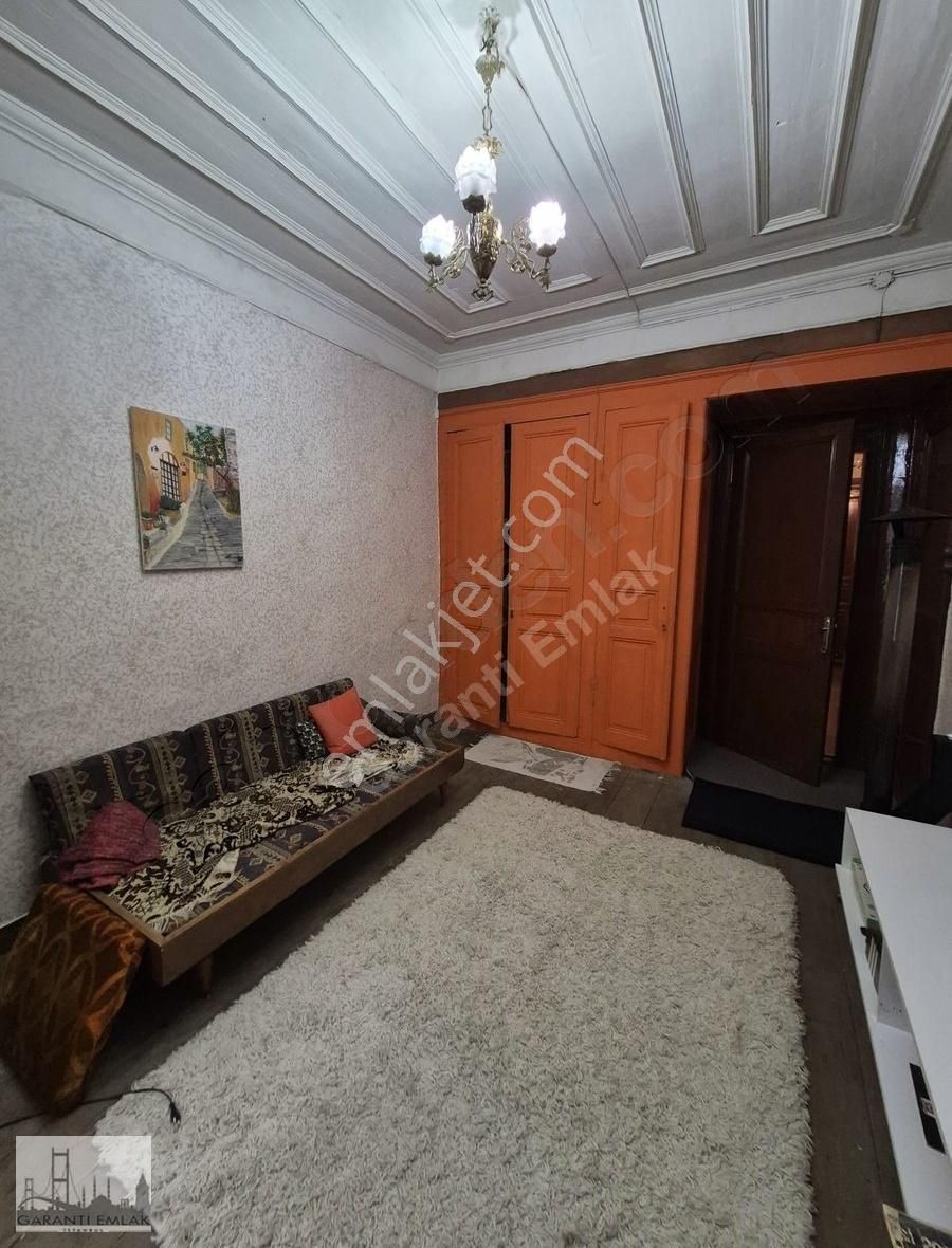 Beşiktaş Akaretler Vişne Zade Camii - Satılık Tarihi Ahşap Ev - Görsel 10