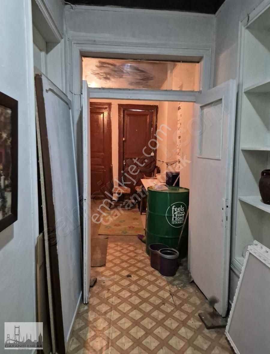 Beşiktaş Akaretler Vişne Zade Camii - Satılık Tarihi Ahşap Ev - Görsel 15