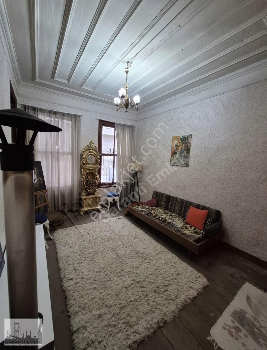 Beşiktaş Akaretler Vişne Zade Camii - Satılık Tarihi Ahşap Ev - Görsel 18