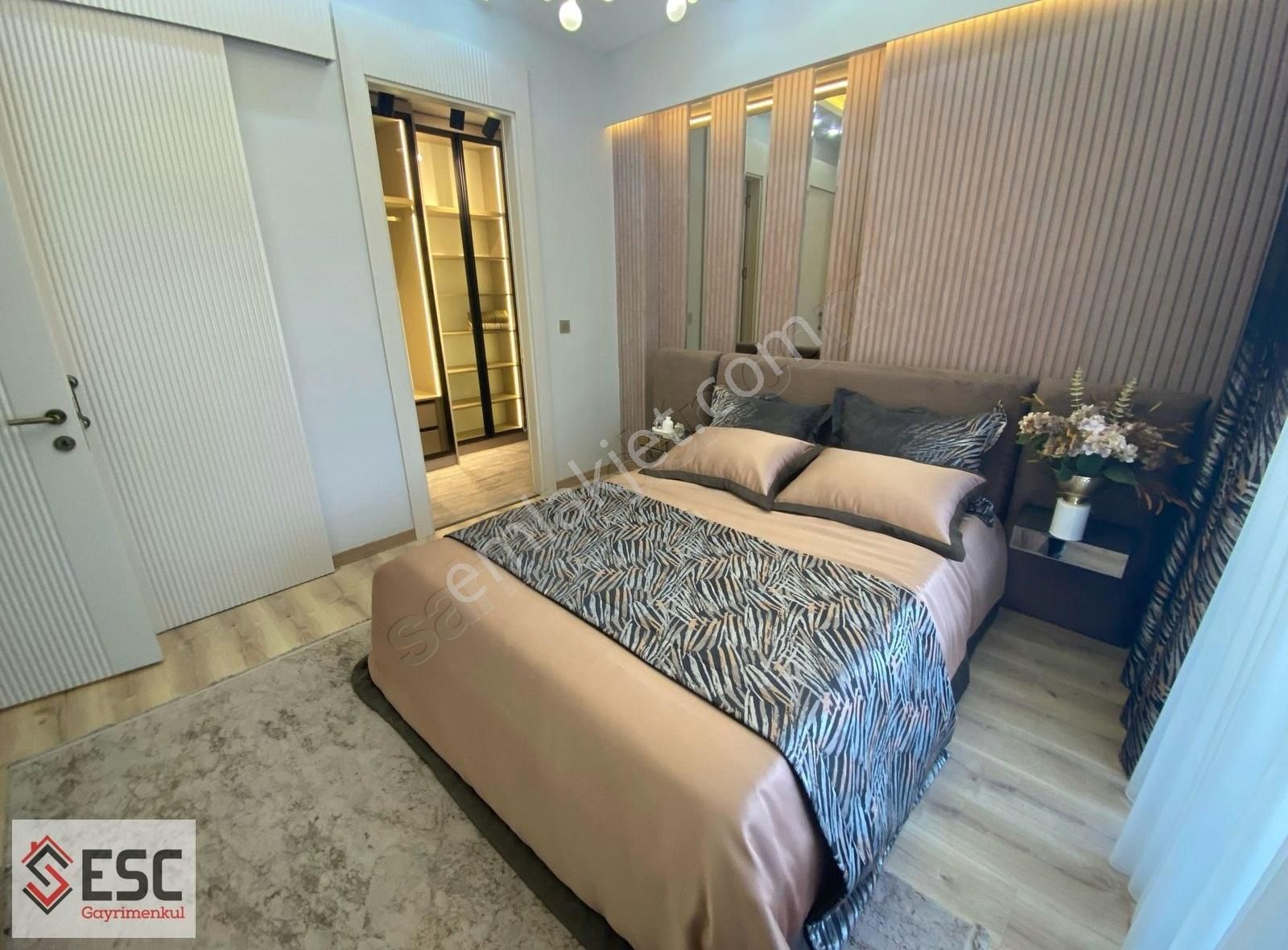 Esc'den 50. Yıl'da Akıllı Ev Sistemli Sosyal Yaşam Alanlı 5+1 - Görsel 18