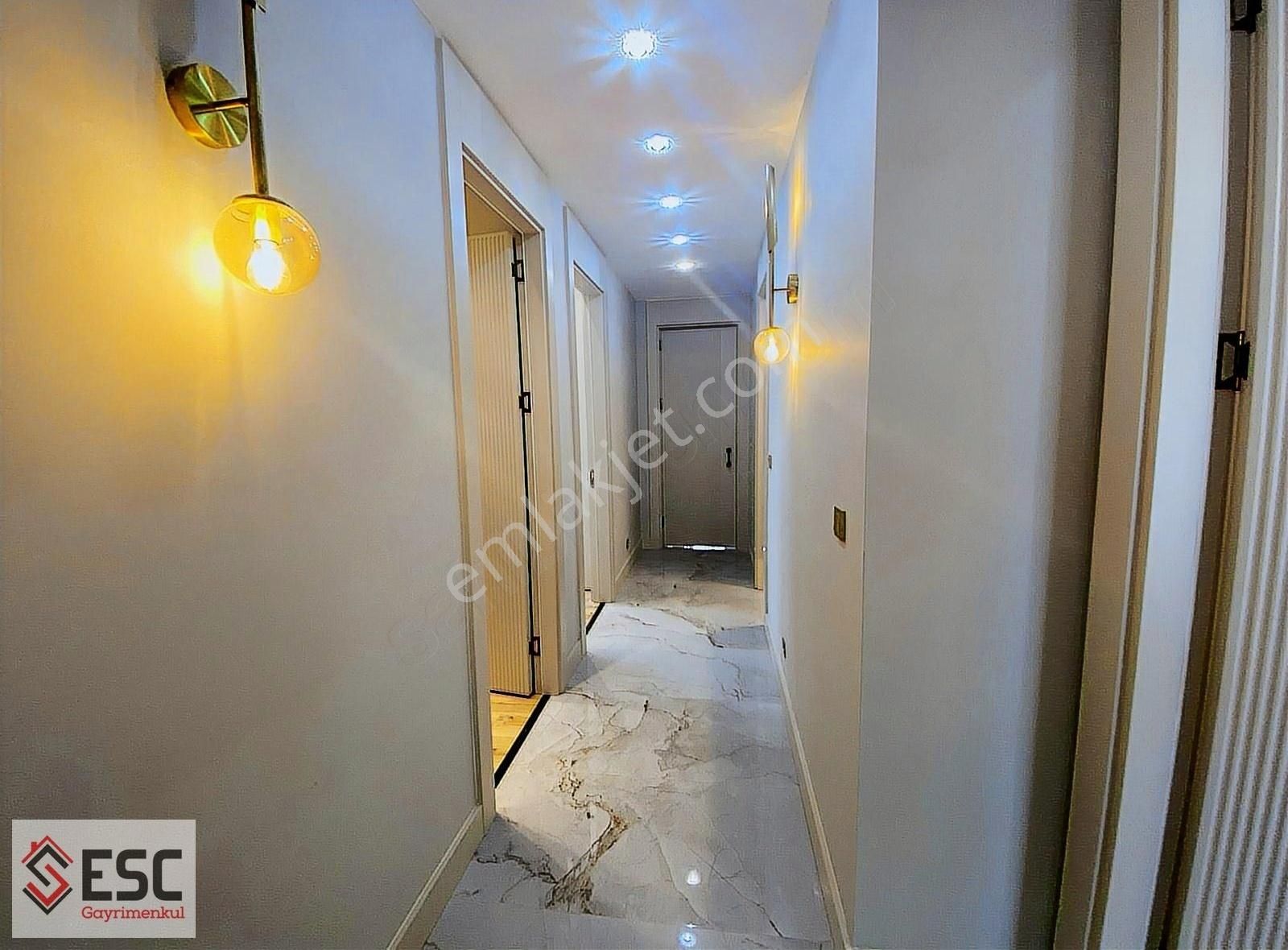 Esc'den 50. Yıl'da Akıllı Ev Sistemli Sosyal Yaşam Alanlı 5+1 - Görsel 6