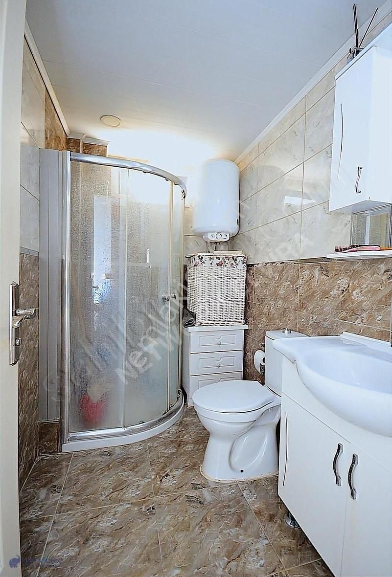 Gümüşlük Koyunbaba' Da 3+2 / 82 M2 / 80 M2 Bahçe
