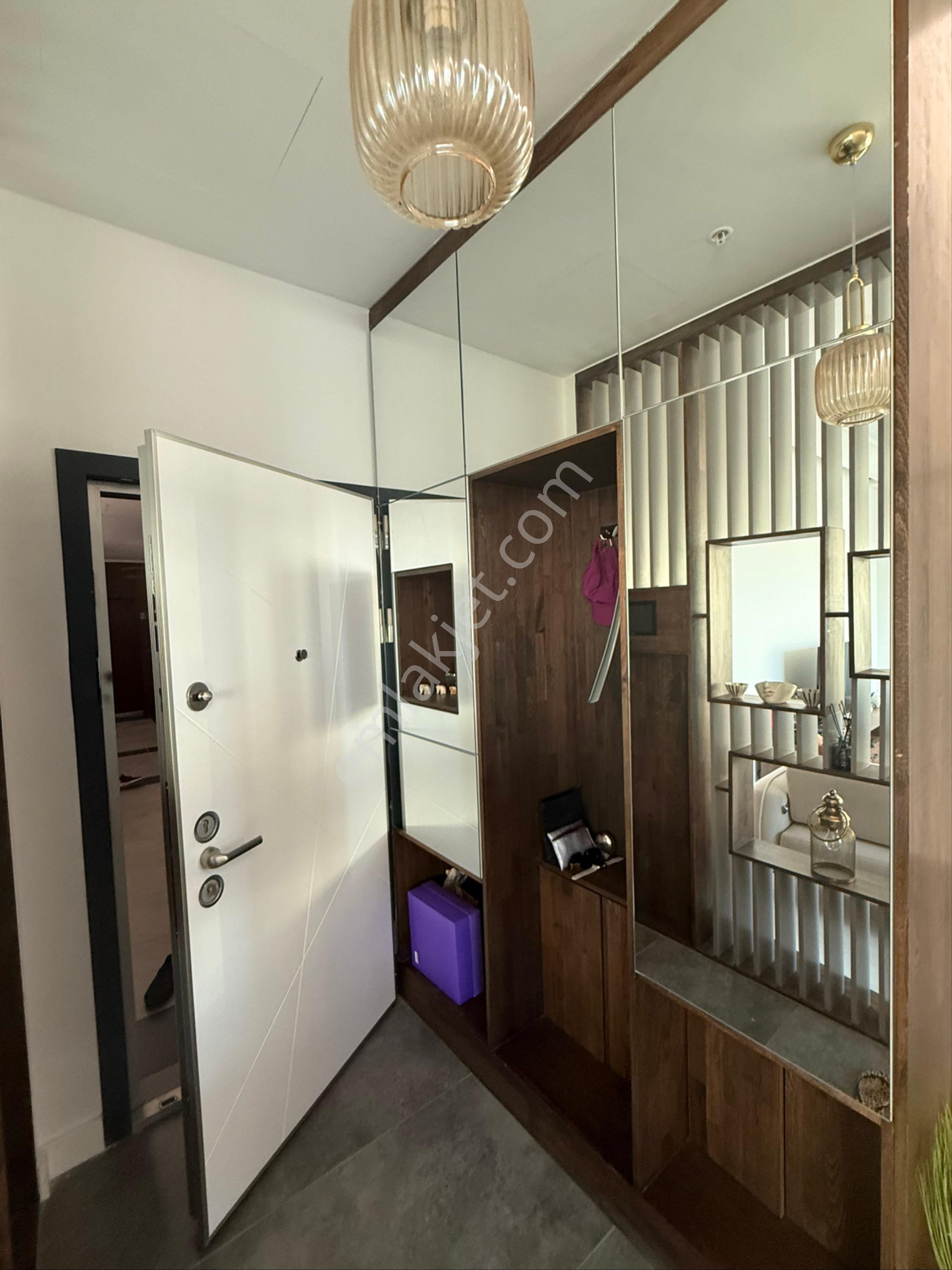 Pek Emlaktan Bayraklı Biva Tower De 10. Kat Ta 2+1 Satılık Daire - Görsel 17