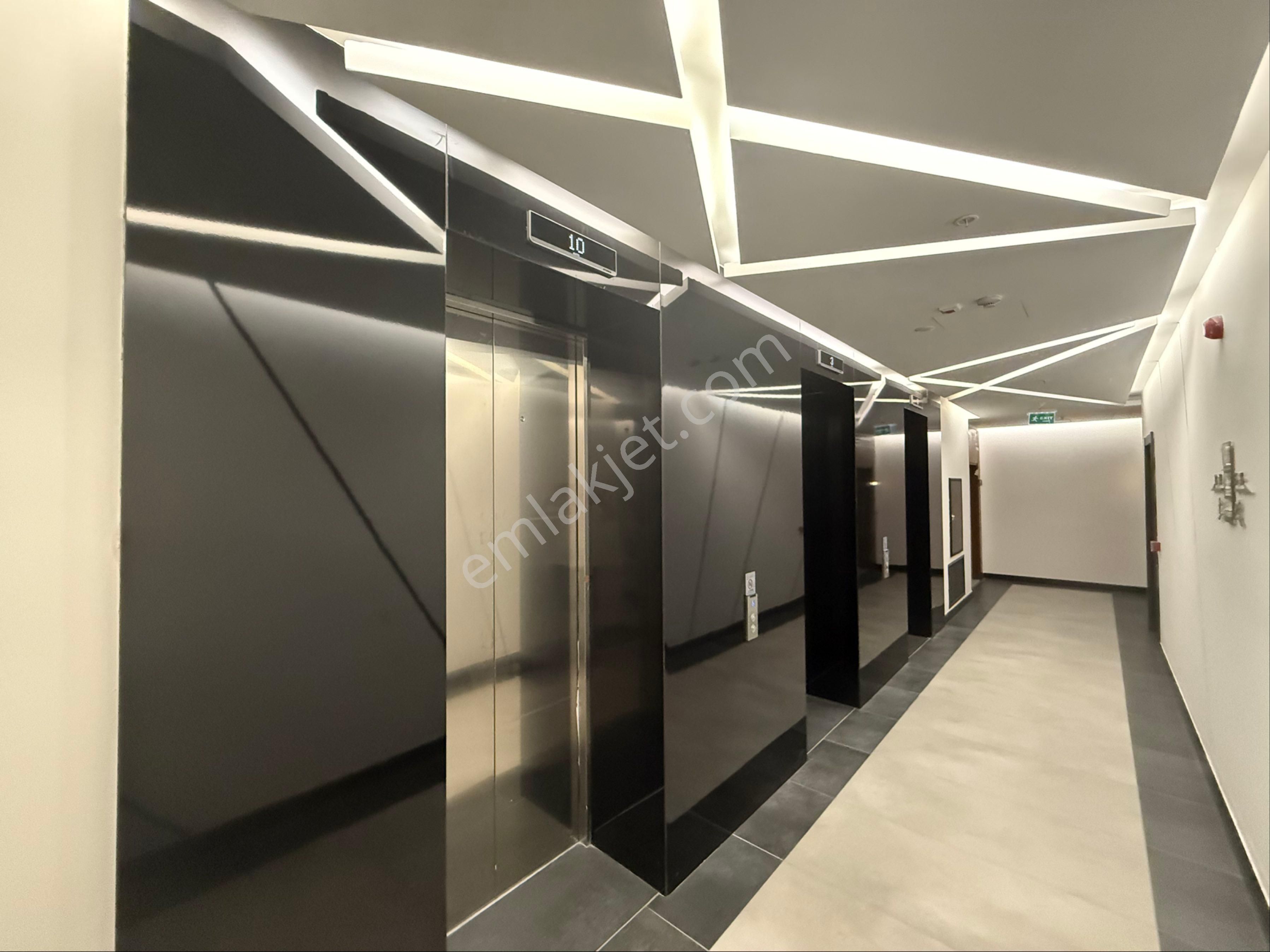 Pek Emlaktan Bayraklı Biva Tower De 10. Kat Ta 2+1 Satılık Daire - Görsel 5