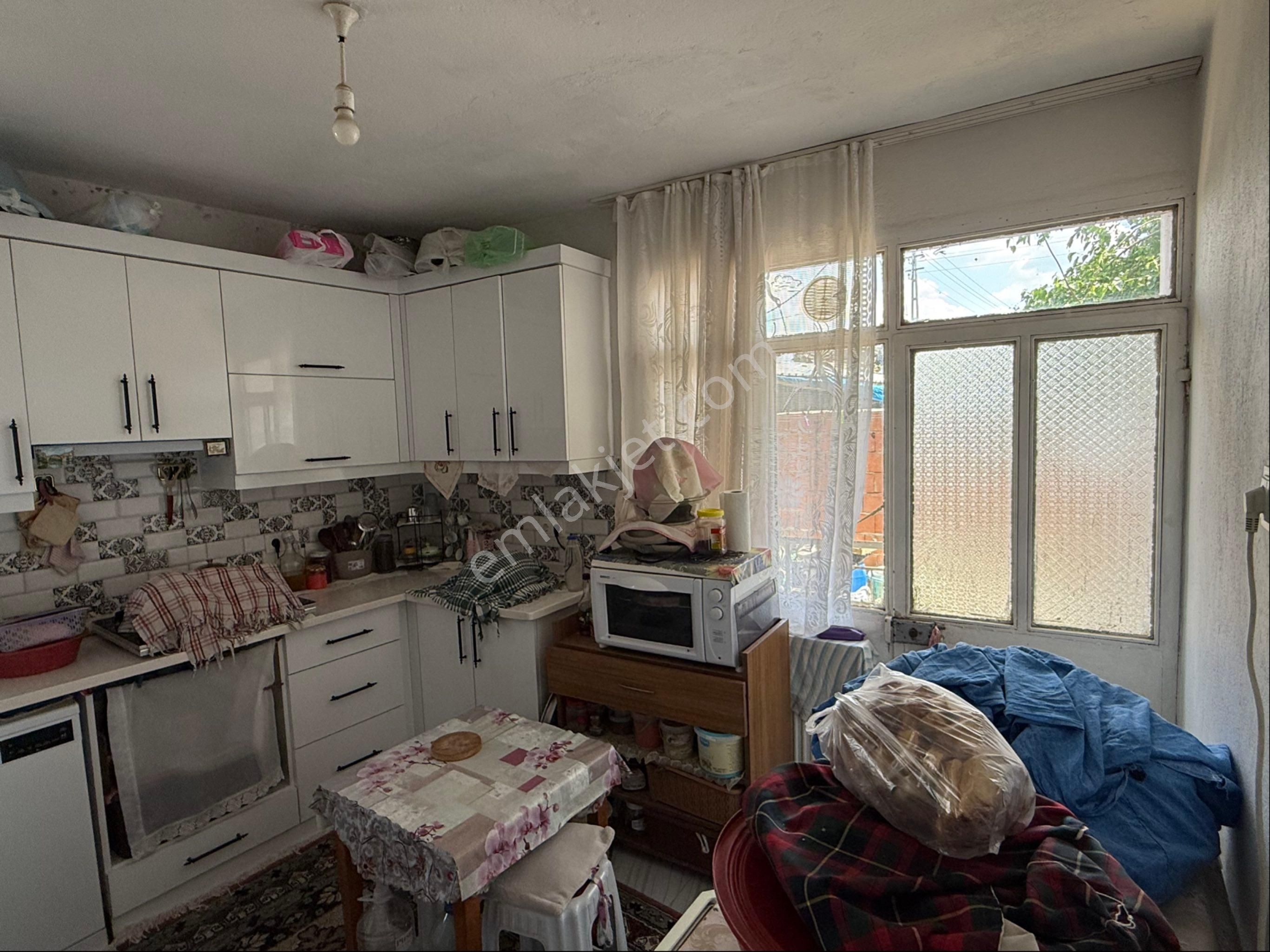 Tire Kahrat Ta Doğalgazlı İki Katlı Satılık Müstakil Ev - Görsel 12