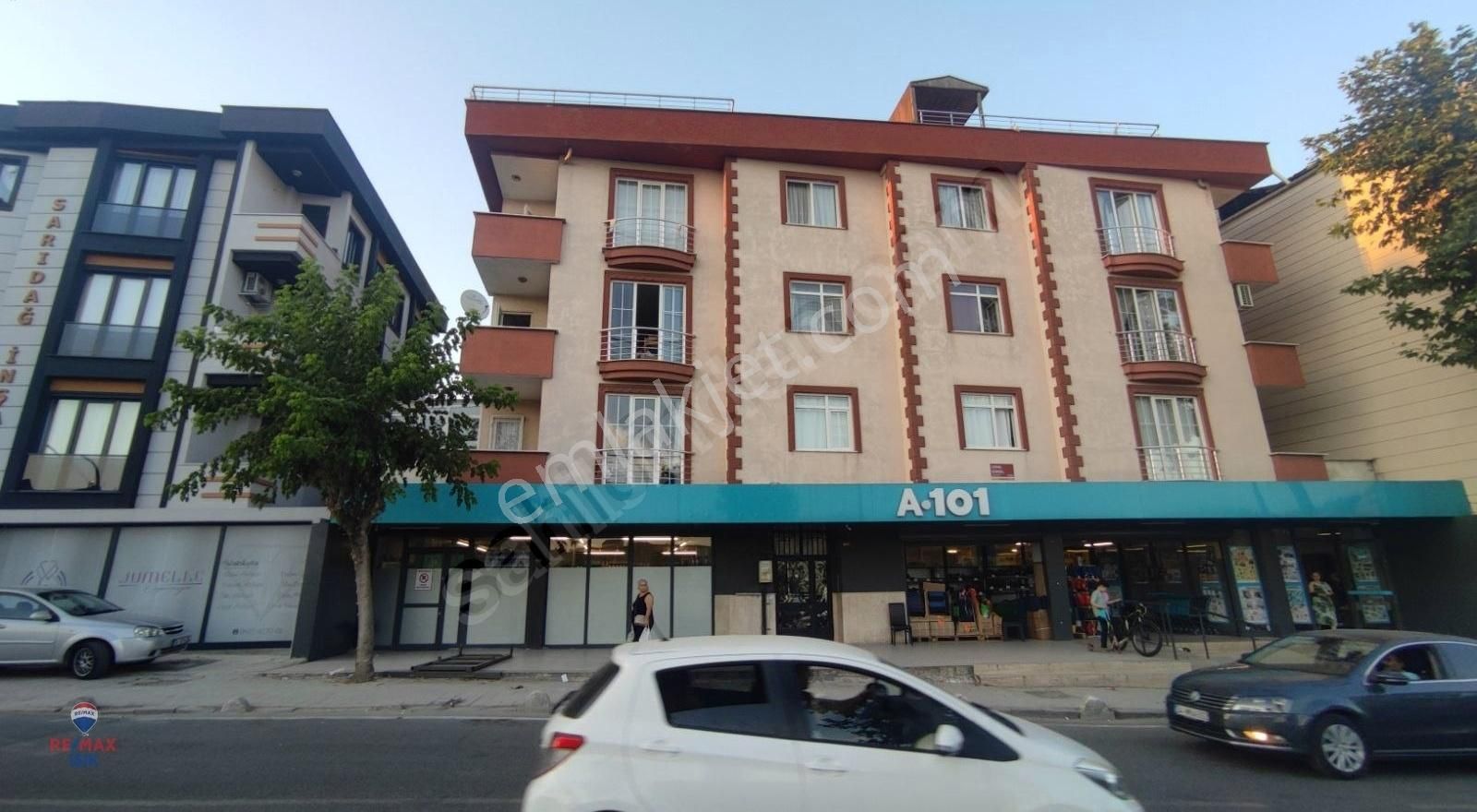 Meclis Mahallesindeki Geniş Dubleks Daireniz Sizi Bekliyor