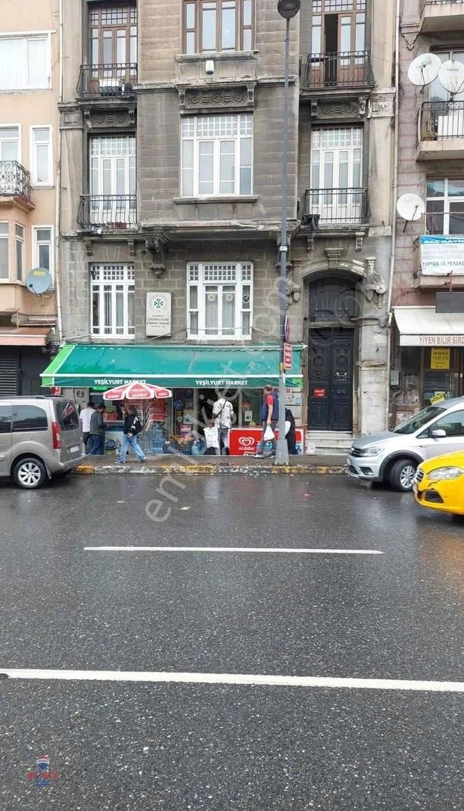 Beyoğlunda Tüm Ruhsatları Faal Yüksek Cirolu Devren Market - Görsel 18