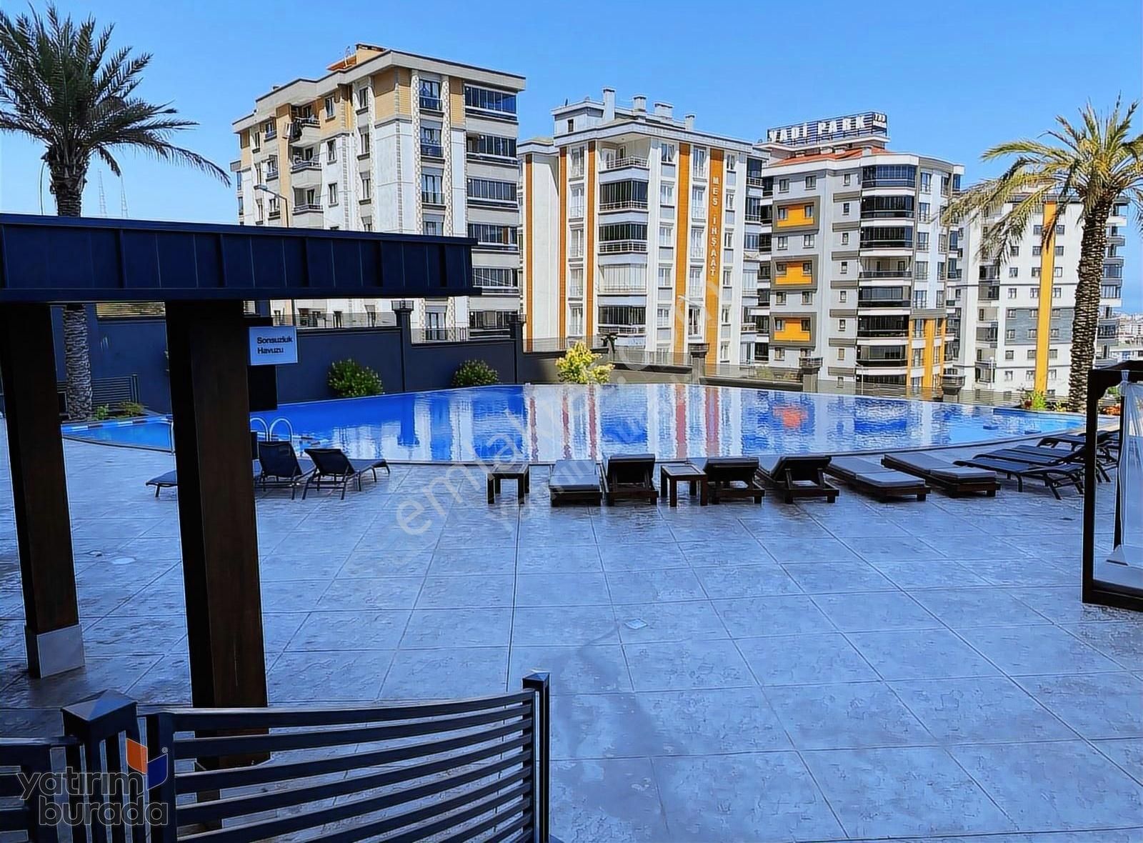 Alaturka Kule'de 3+1 Kiralık Esyasız Muhteşem Daire