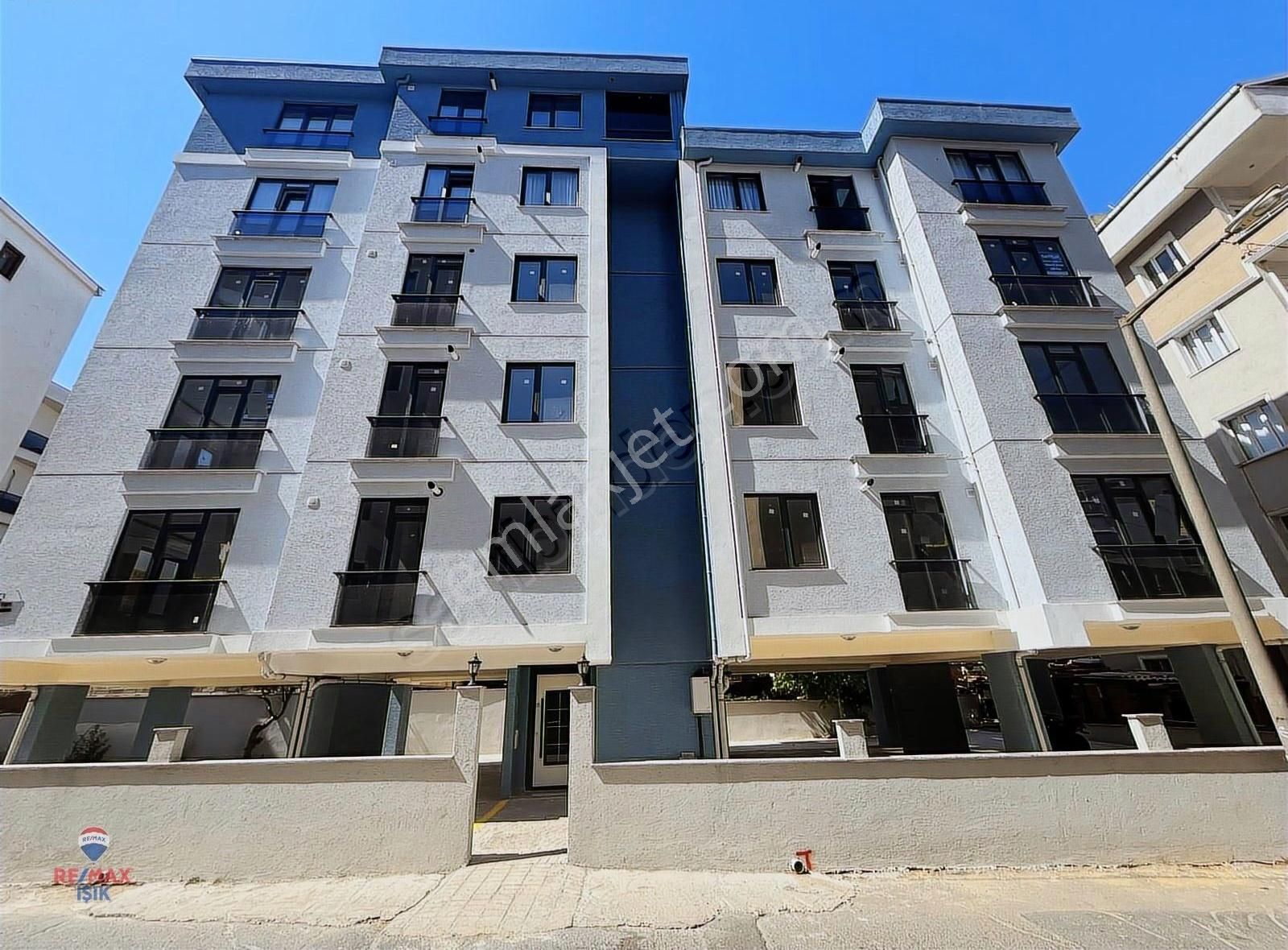 Marmaray'a Yakın ,ebeveyn Banyolu,sıfır Kiralık 2+1