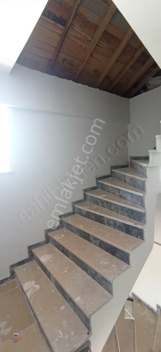 Konya Çumra İstiklal Mahallesi'nde Yepyeni Müstakil Eviniz Hazır - Görsel 15