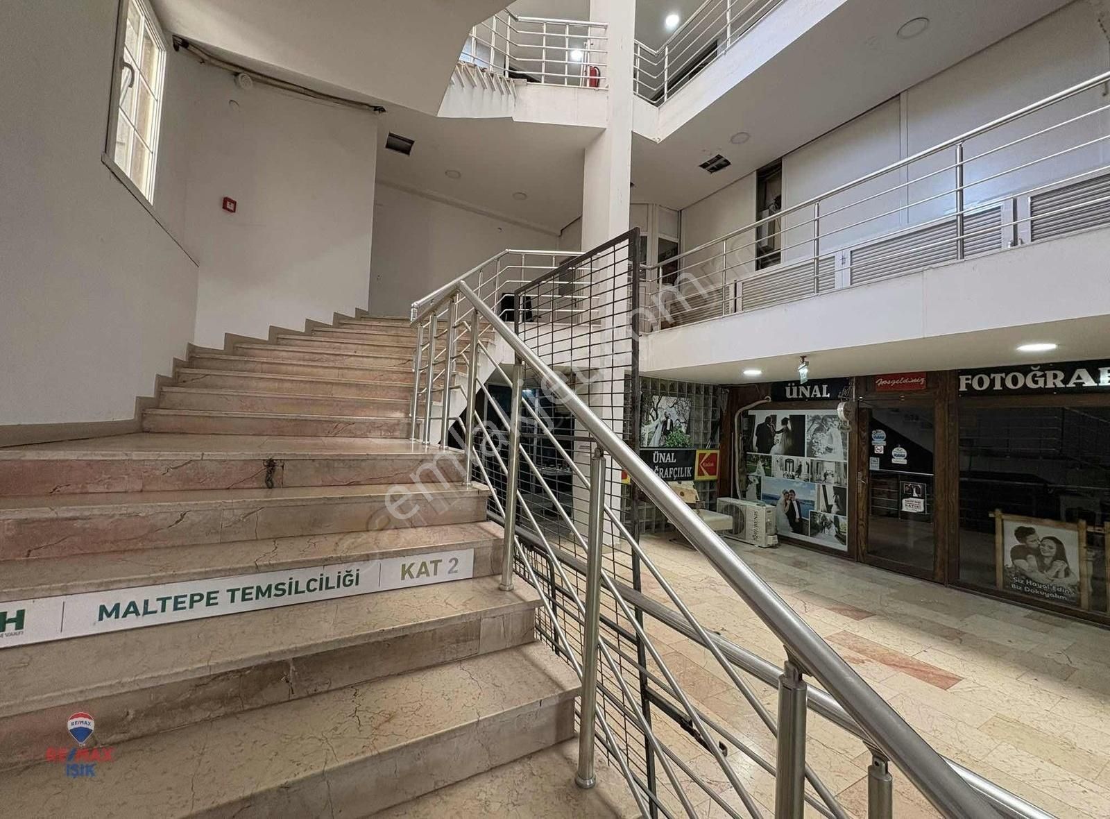 Maltepe Bağdat Caddesi Ercan İş Merkezinde Satılık - Görsel 15