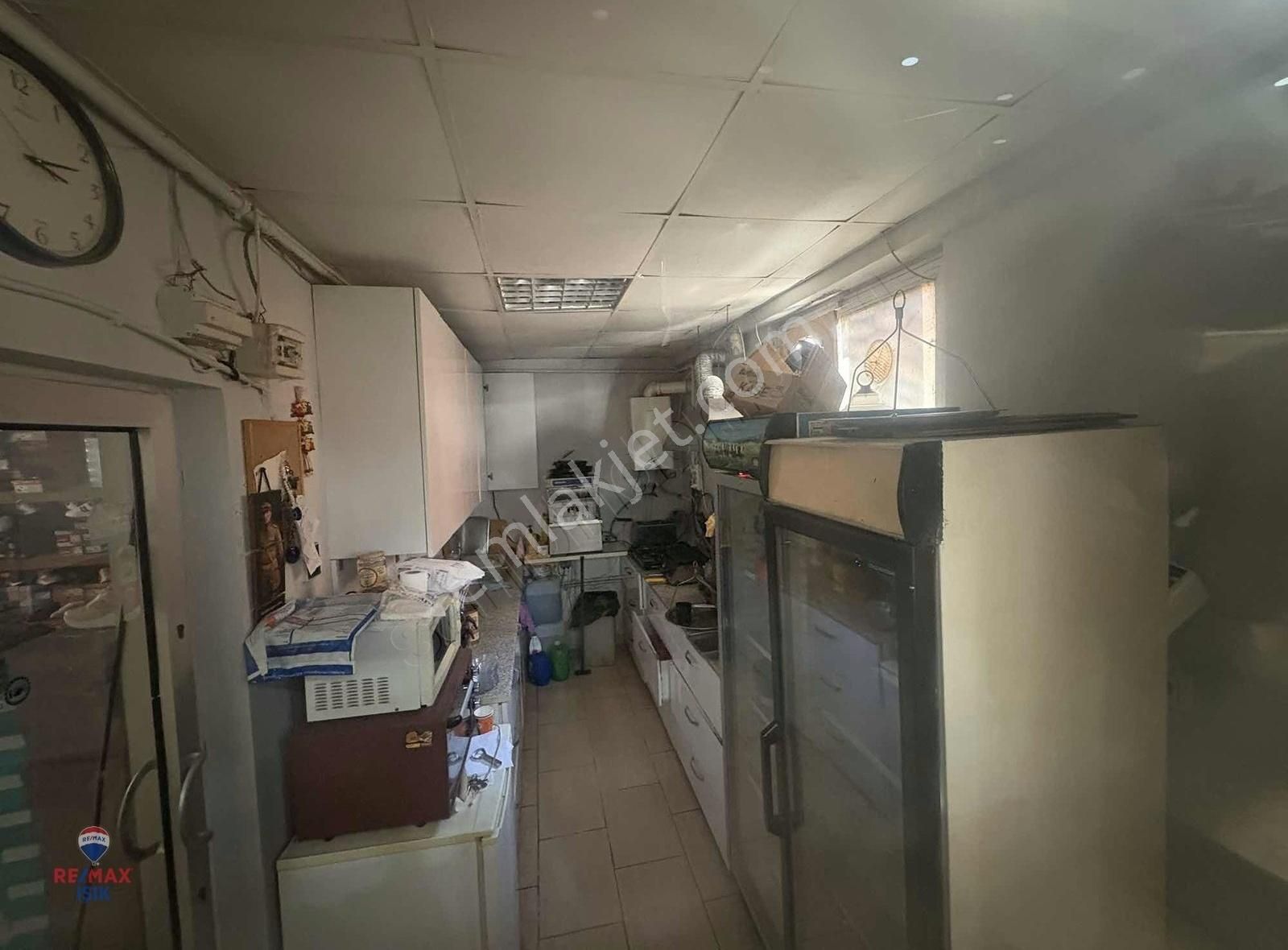 Maltepe Bağdat Caddesi Ercan İş Merkezinde Satılık - Görsel 13