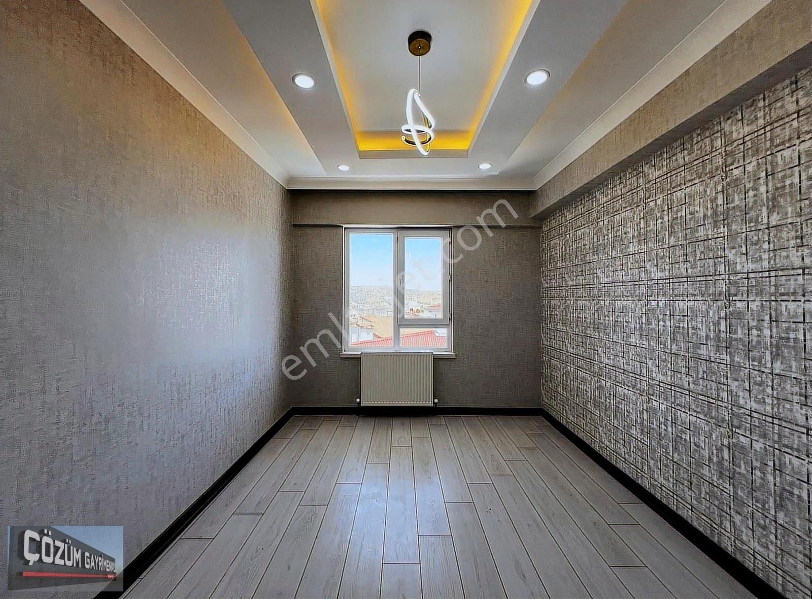 Çözüm'den Cadde Üstü,park Manzaralı,cam Balkonlu,full 3+1 Daire. - Görsel 20