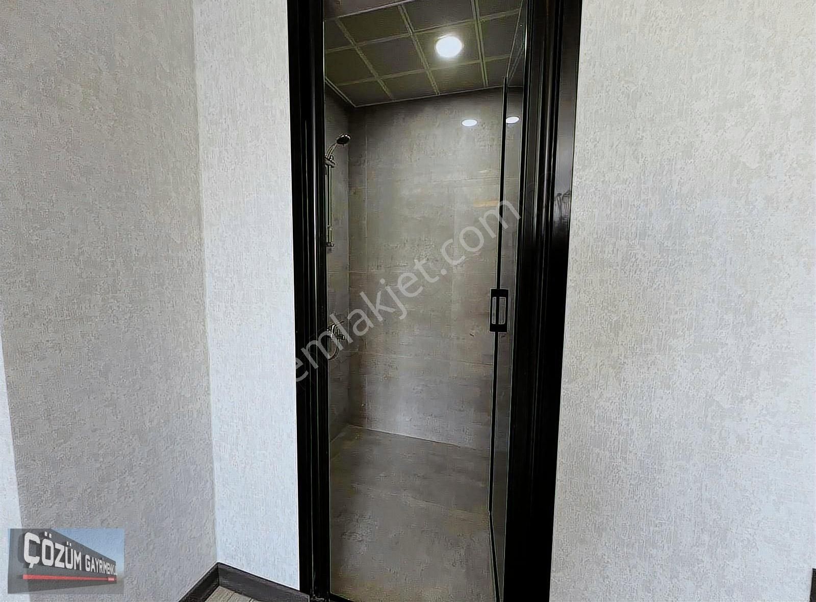 Çözüm Farkı İle Sıfır 3+1 Full Yapılı İskanlı Çift Banyolu Daire - Görsel 3